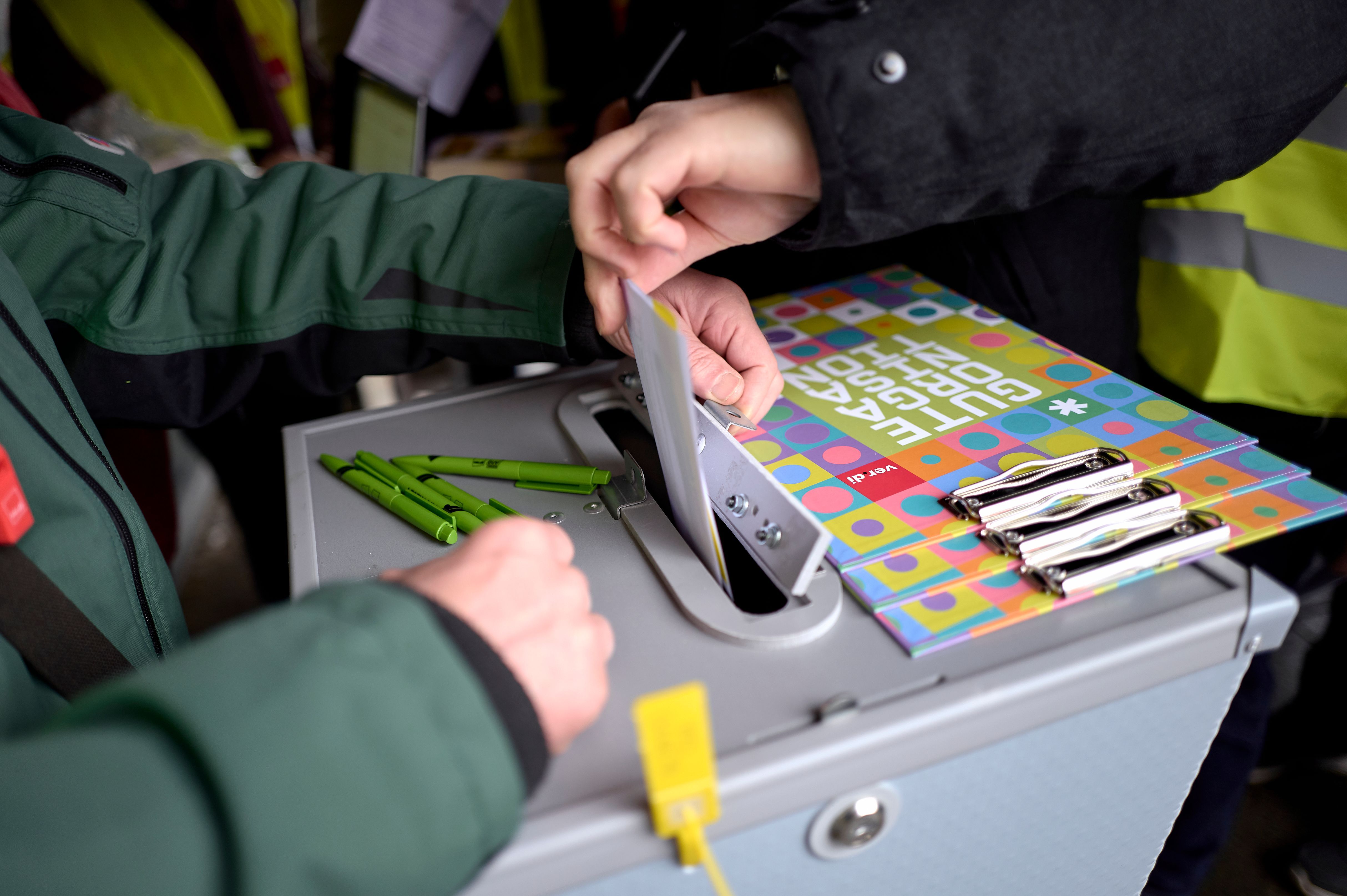 „Urabstimmung“ nach Einigung bei BVG: Wollen Busfahrer den Dauerstreik?