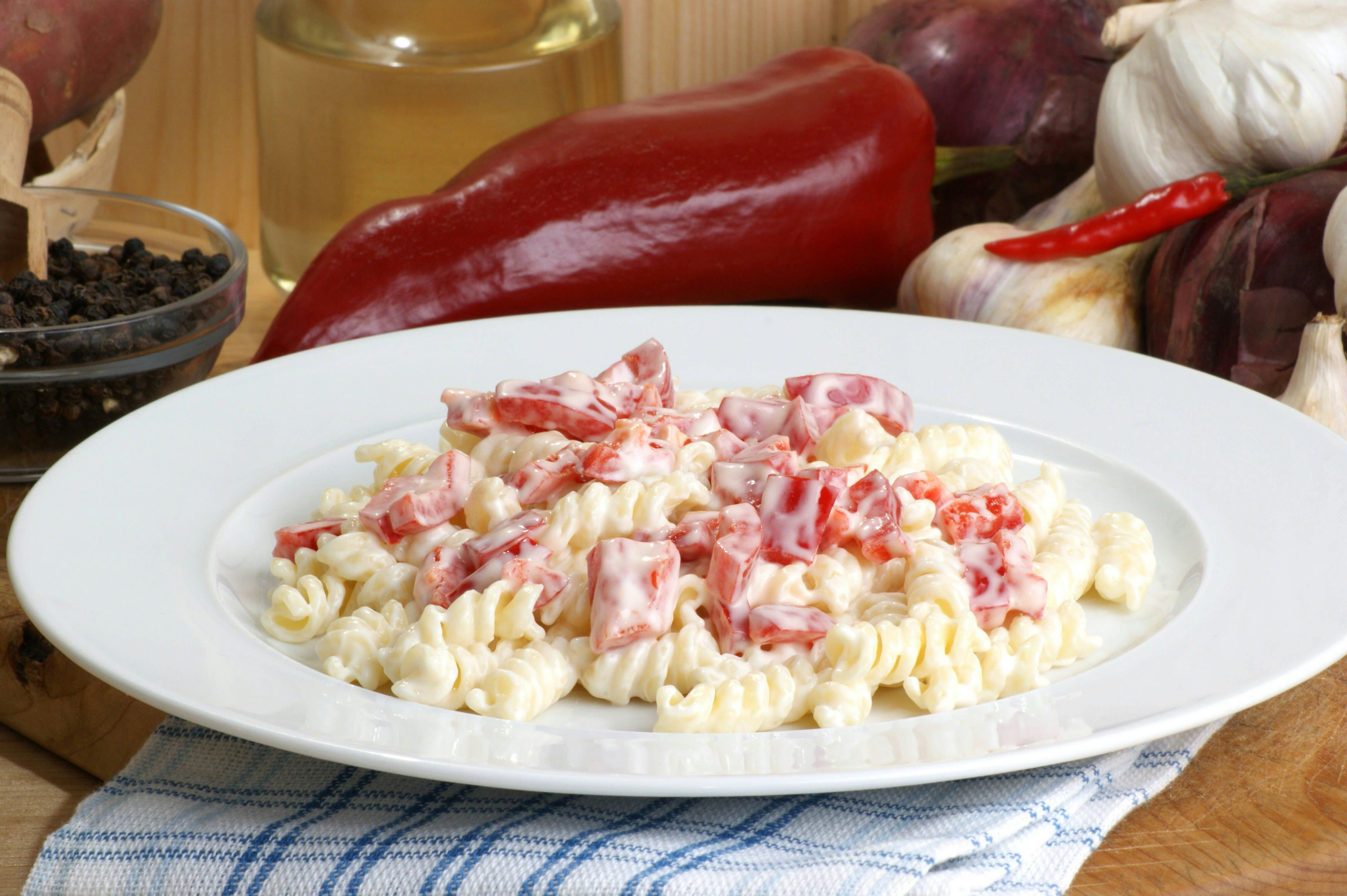 Rezept für Makkaronisalat Hausmacherart: Bester Nudelsalat aus der DDR
