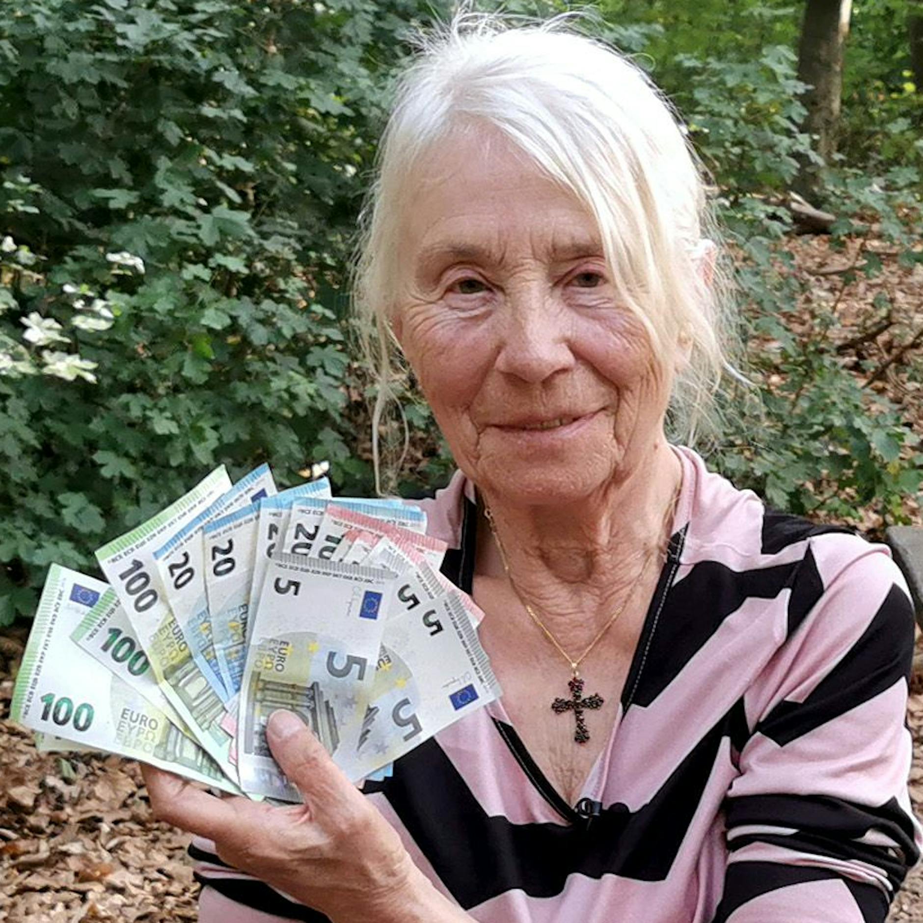 Waltraud (80): Wohnung zu teuer! Rentnerin zieht auf den Campingplatz