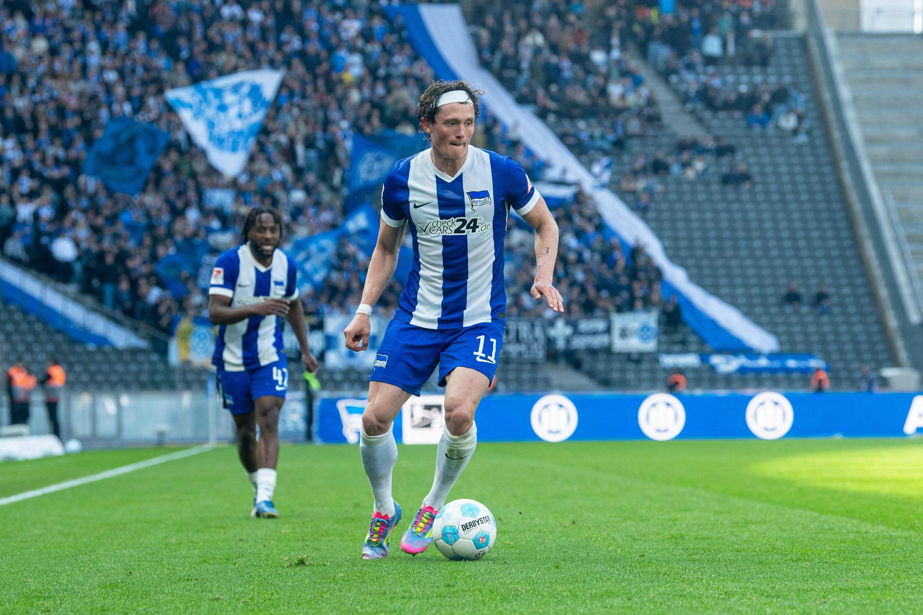 Nur noch fünfmal für Hertha BSC am Ball oder bleibt Fabian Reese doch in Berlin? Die Blau-Weißen kämpfen um ihren Super-Stürmer.