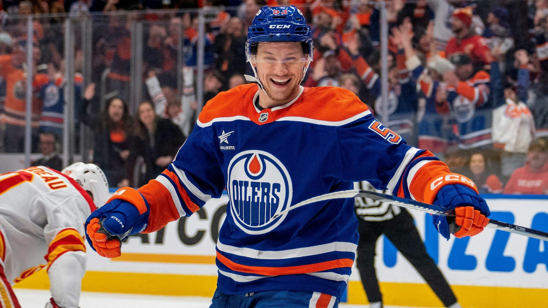 Leon Draisaitl feiert wieder einen Treffer für seine Edmonton Oilers in er NHL.