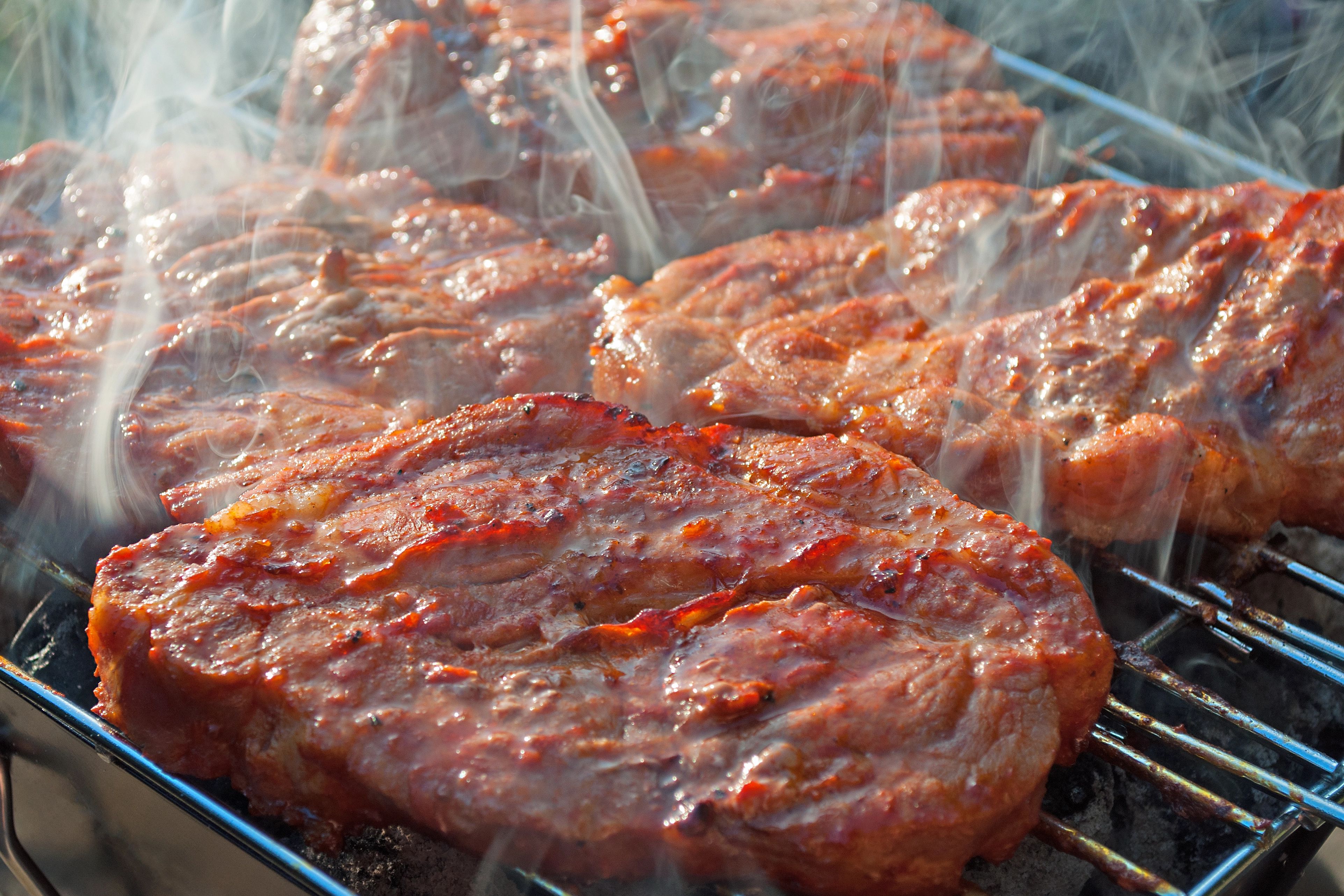 Thüringer Rostbrätel aus der DDR: Das BESTE Rezept für leckere Steaks!