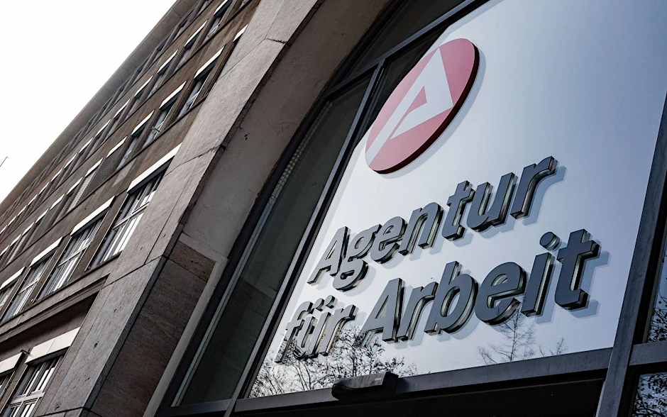 Die Agentur für Arbeit.