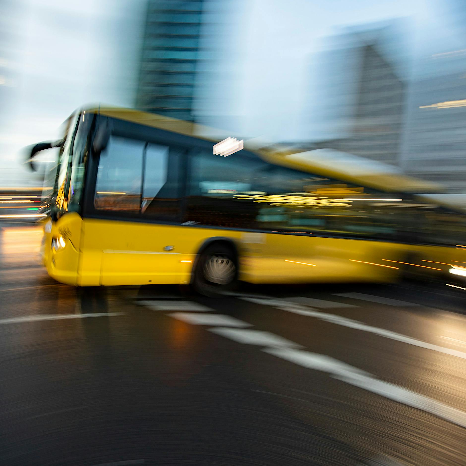 Charlottenburg-Wilmersdorf: Neue Buslinie der BVG in Schmargendorf