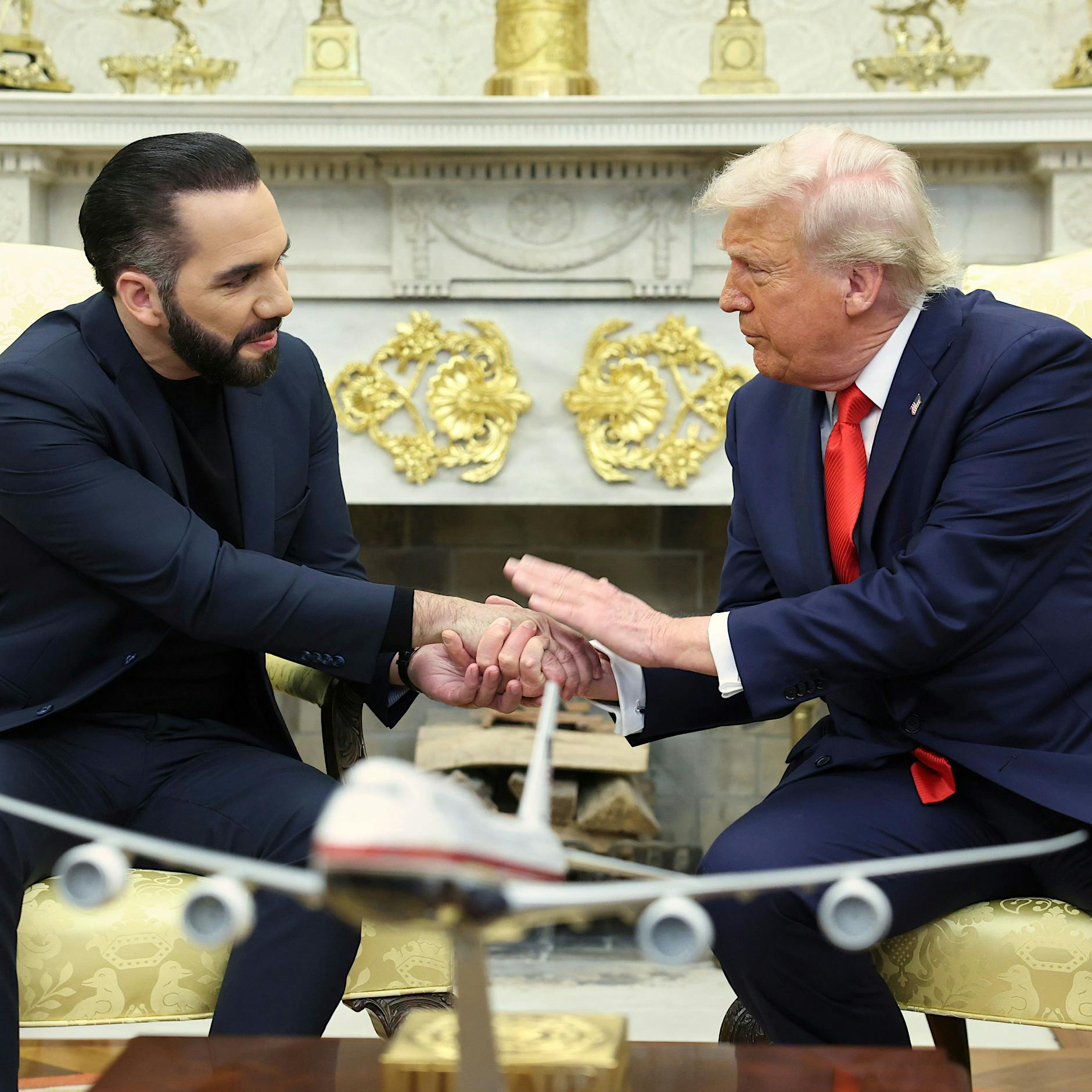 Donald Trump unter Druck: US-Regierung droht Verurteilung wegen Missachtung des Gerichts