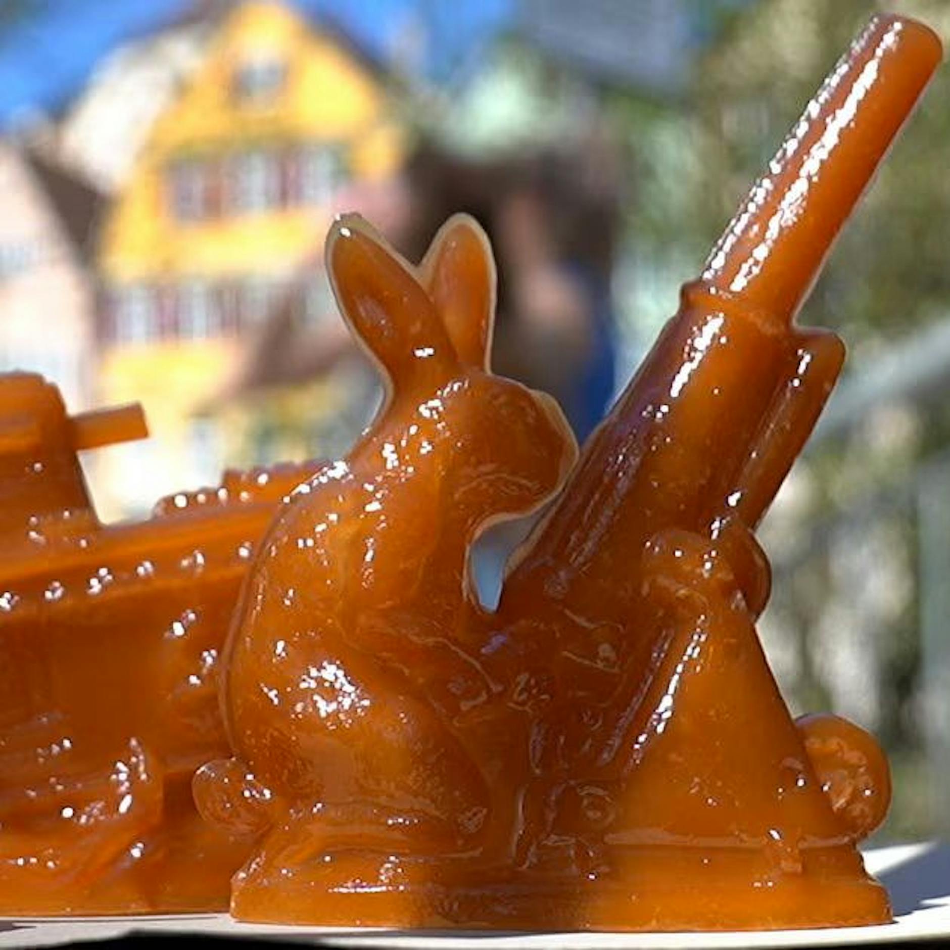 Ostern wie zu Nazizeiten: Militarisierung in Deutschland jetzt wieder als Süßigkeit – Kommentar