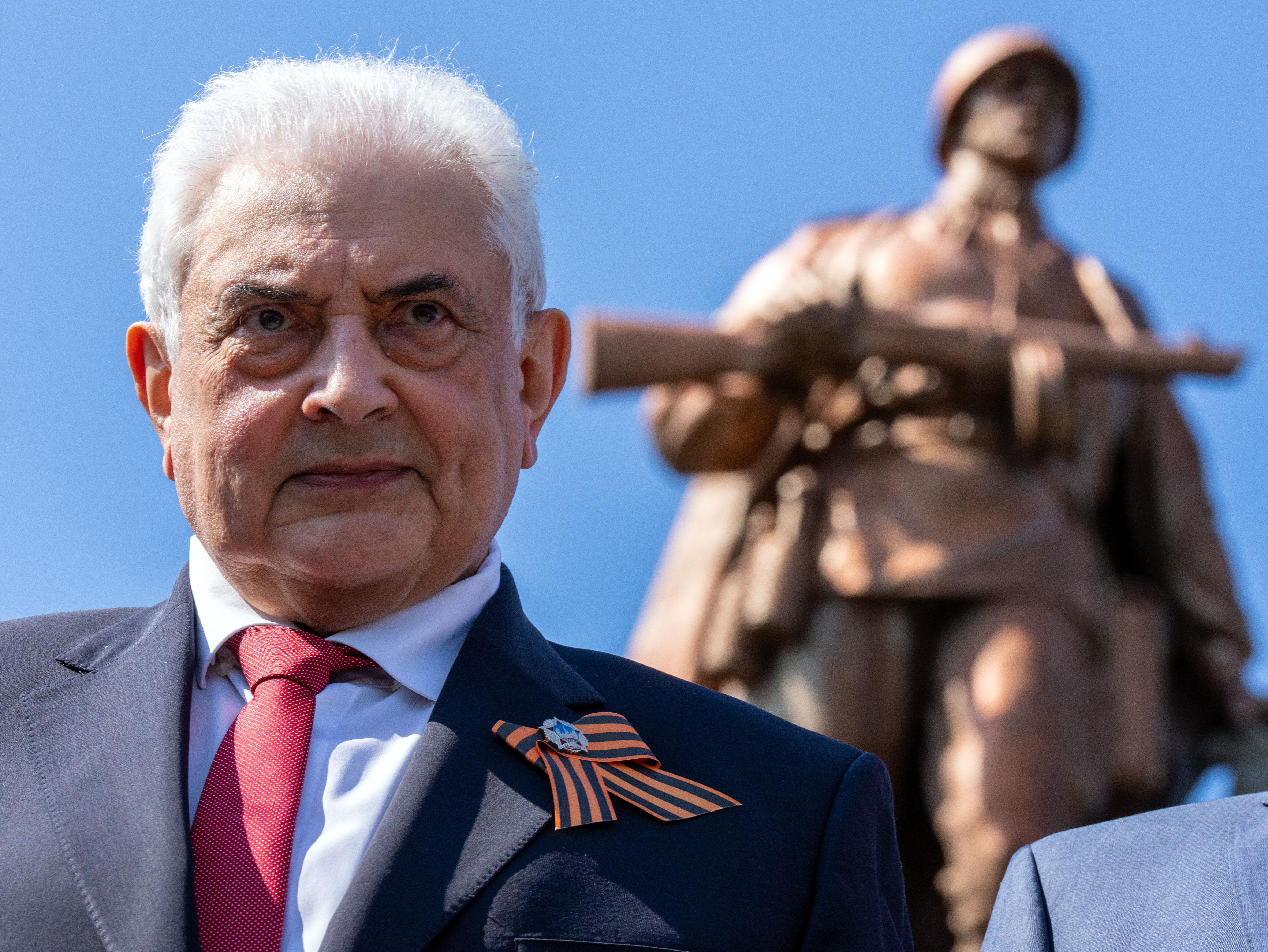 Sachsenhausen will russischen Botschafter „mit Sicherheitskräften“ entfernen