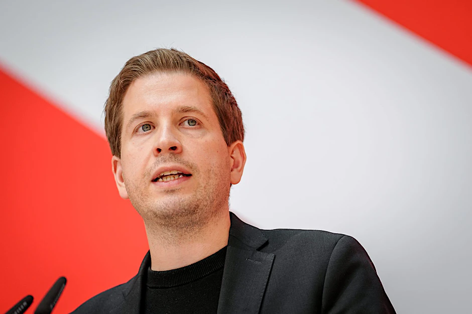 Kevin Kühnert hat den wahren Grund für seinen Rückzug aus der Spitzenpolitik bekanntgegeben.
