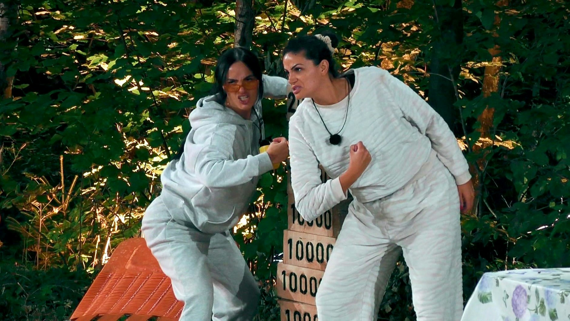 Bei „#CoupleChallenge“ merkte Roaya noch nicht, dass etwas in der Freundschaft mit Dilara nicht stimmte.