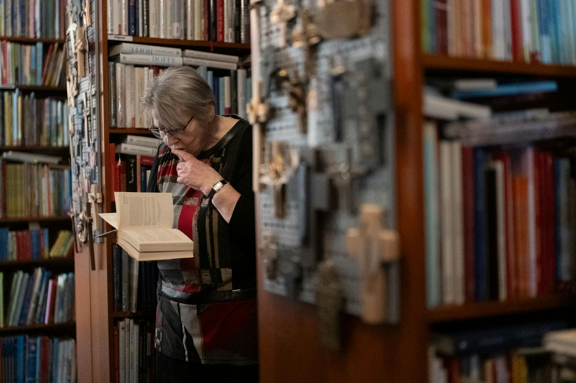 Heidrun Klinkmann empfiehlt Jakob Heins Roman über Cannabis, die DDR und Weltfrieden.
