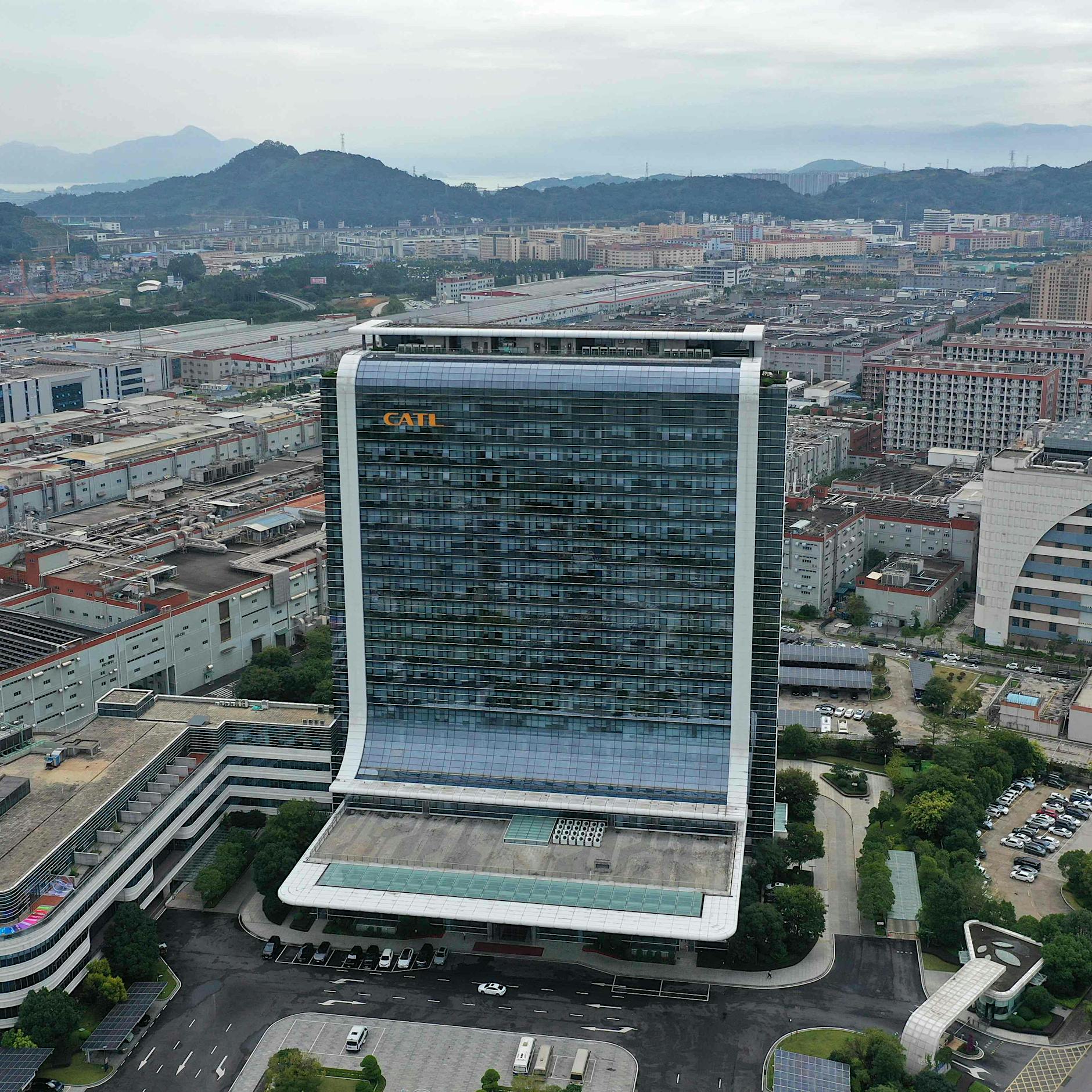 Neue Studie: 95 Prozent der weltweiten Elektroauto-Batterien stammen aus China