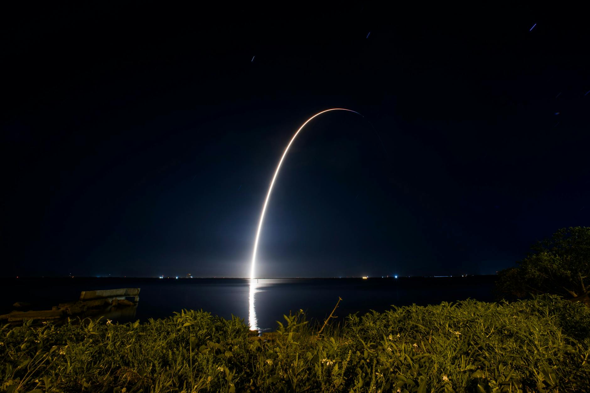 Eine Space-X-Rakete mit 23 Starlink-Satelliten. Die Gespräche zwischen Italien und Musk über ein mögliches Milliardengeschäft zur Nutzung des Satellitensystems liegen vorerst auf Eis.