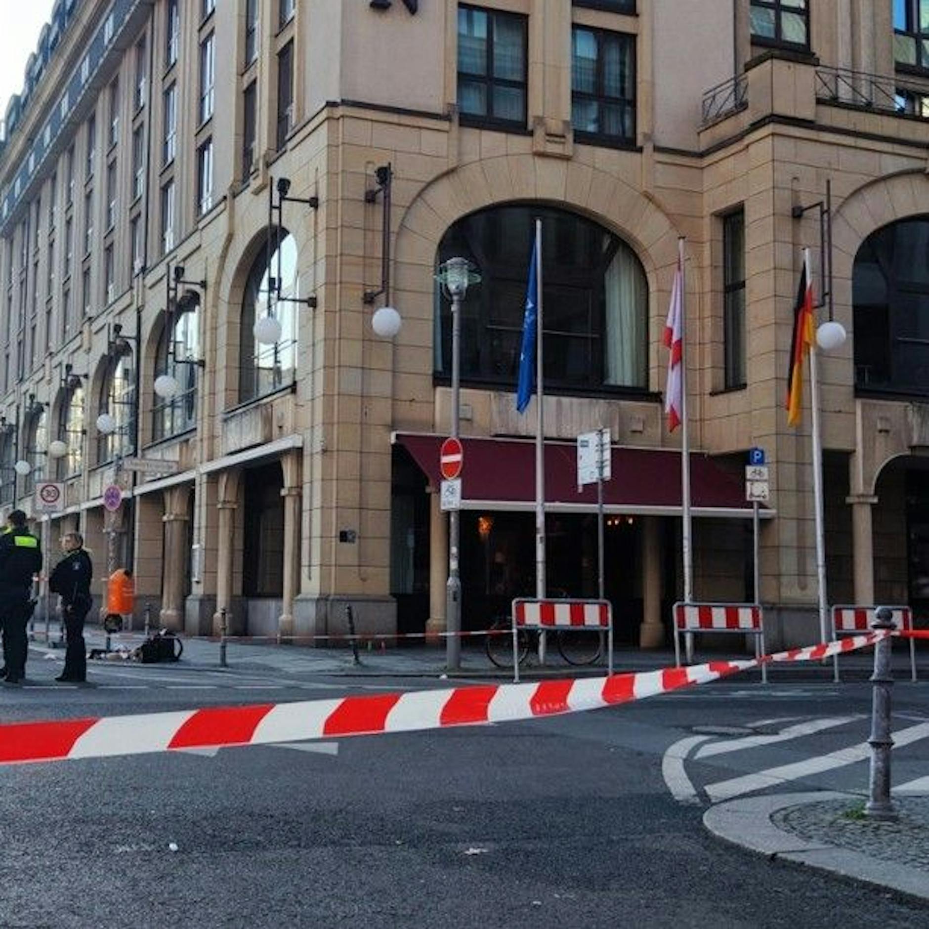Schießerei vor Berliner Hilton-Hotel: DAS ist bekannt