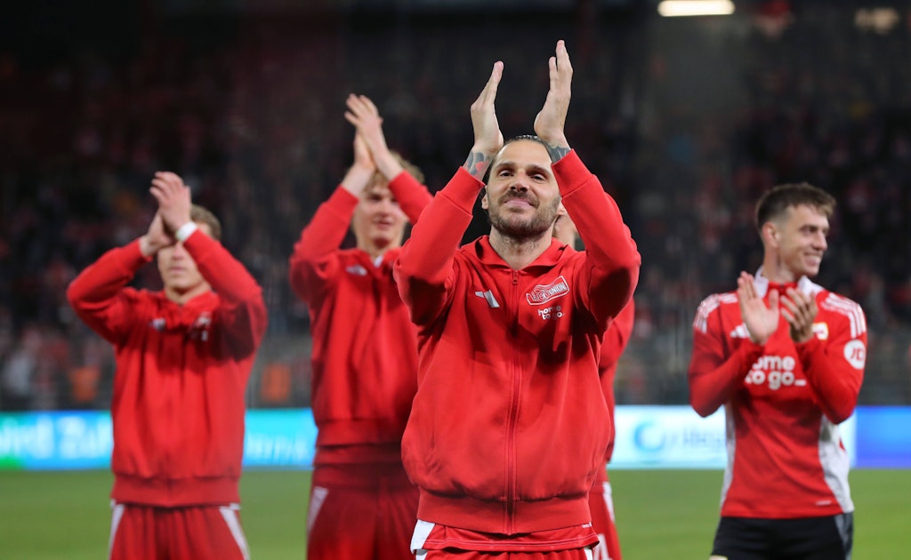 Yani dünya “futbola ode” i kutluyor