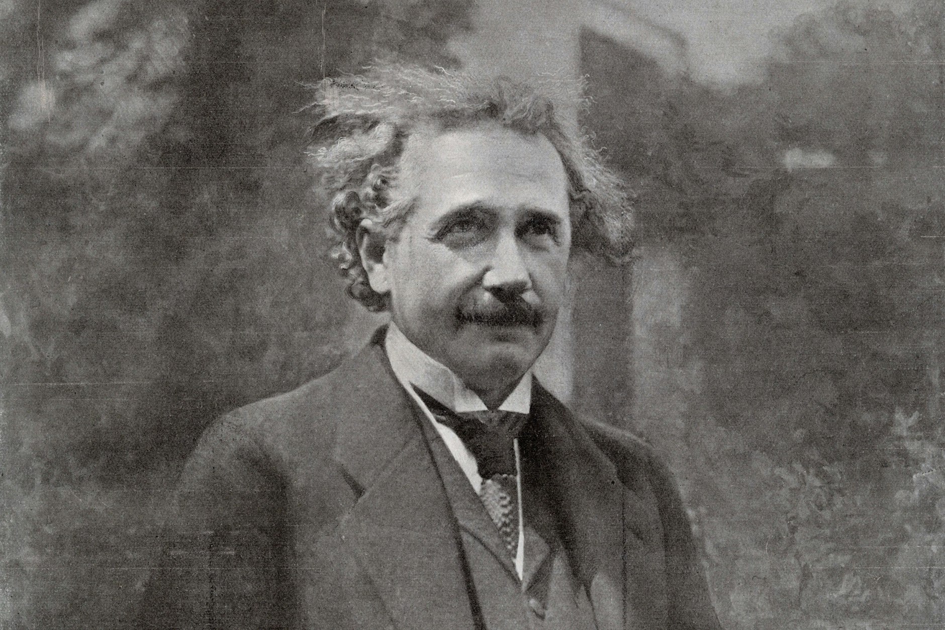 Der Physiker Albert Einstein setzte sich zeit seines Lebens gegen den Krieg ein.