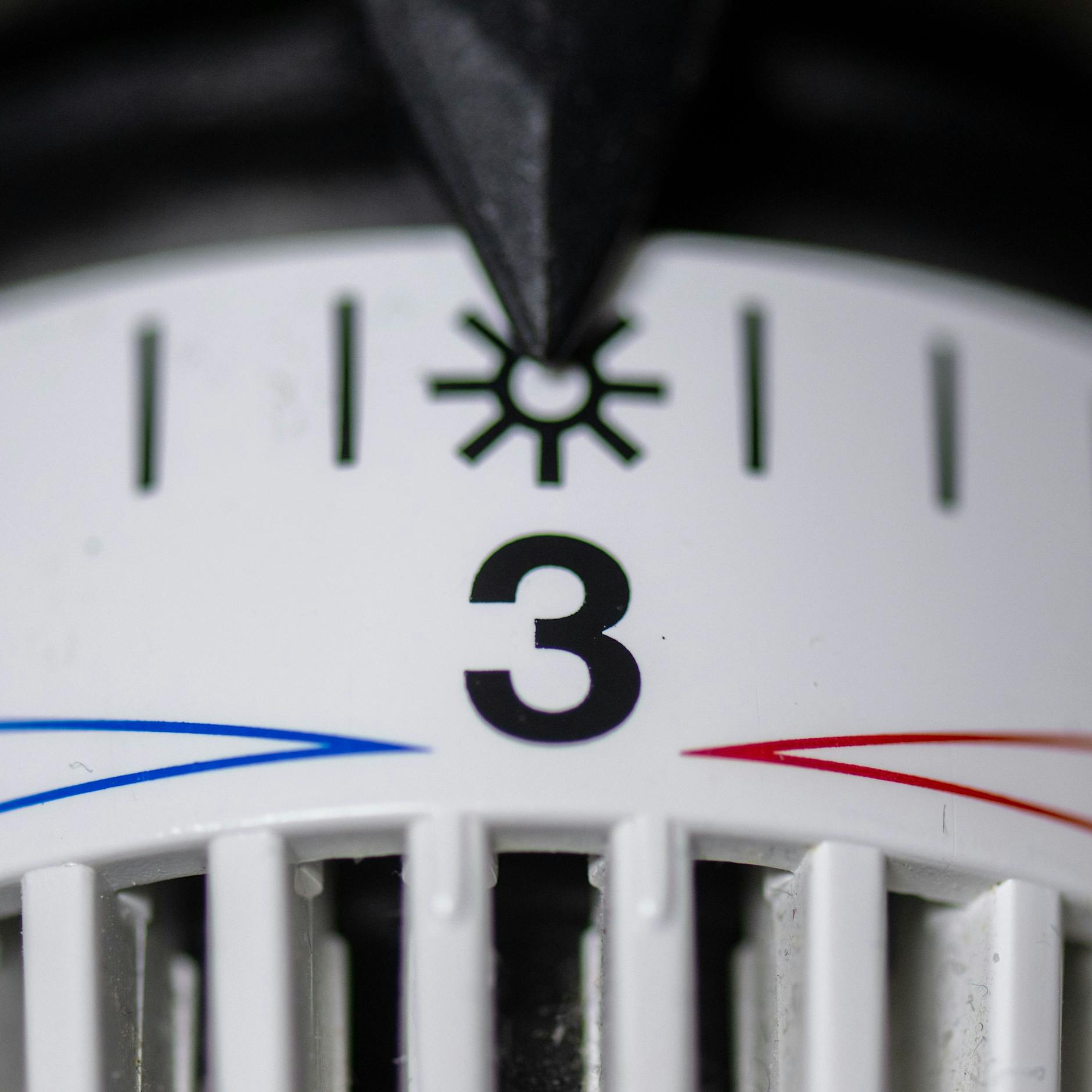 Preis-Hammer! Kosten fürs Heizen steigen um 23 Prozent!