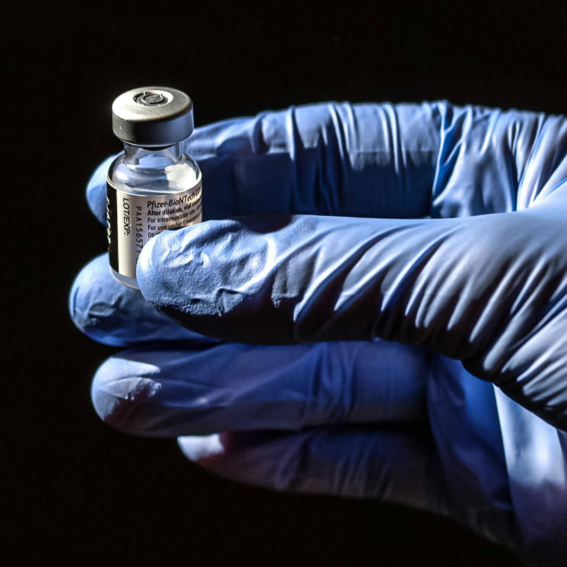 Image - Chemiker fragen zu Corona-Impfstoffen: Was zum Teufel soll da vertuscht werden?