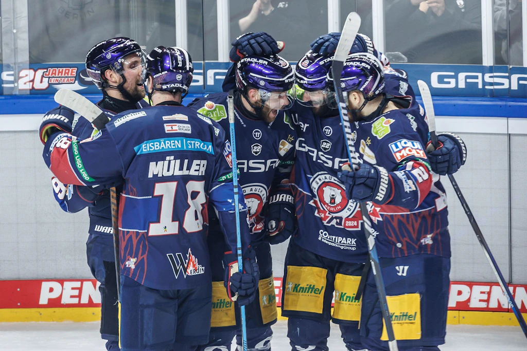 7:0! Neuer Rekordtorjäger Pföderl führt Eisbären Berlin zum zweiten Sieg