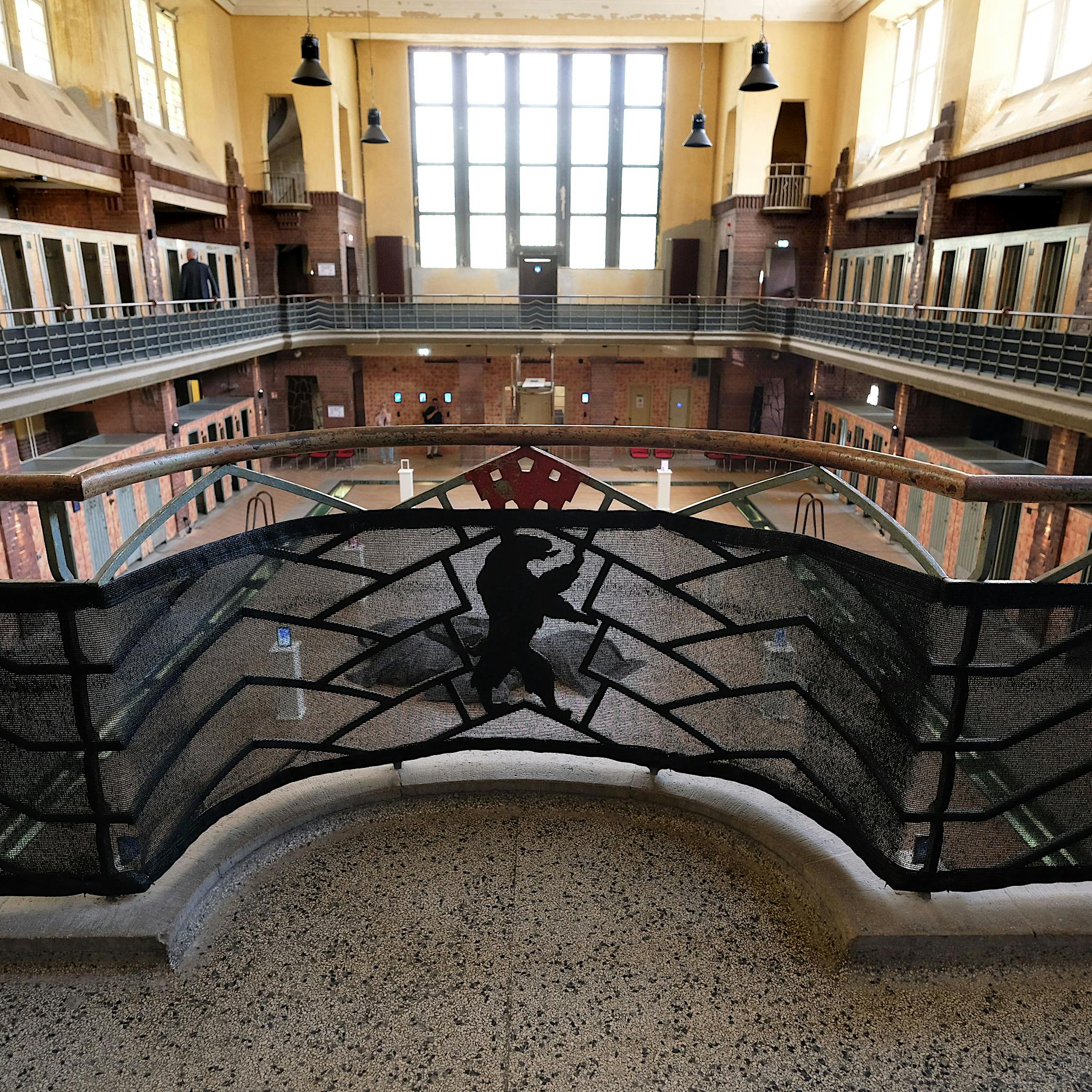 Friedrichshain-Kreuzberg und Lichtenberg: Erster Kreativmarkt findet im Hubertusbad statt