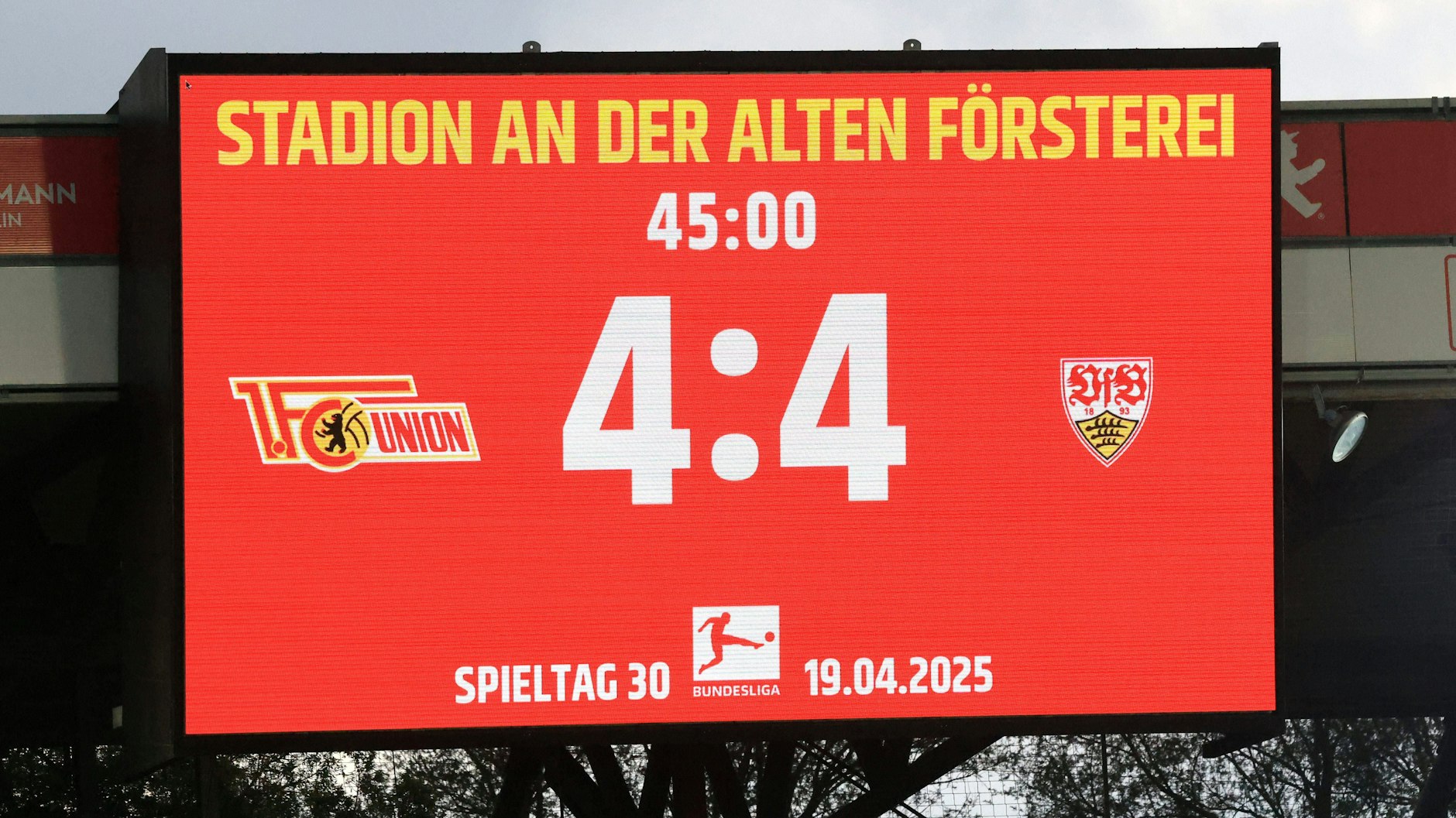 4:4 nach der ersten Halbzeit – der 1. FC Union und der VfB Stuttgart erzielten so viele Tore in der ersten Hälfte eines Spiels wie zuvor noch nie in der Bundesliga.