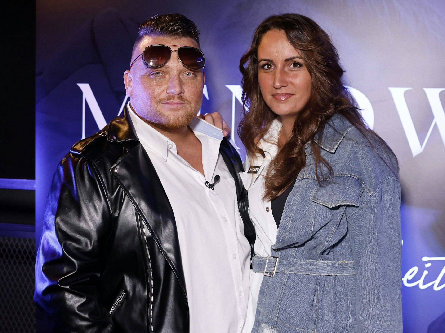 Menowin Fröhlich und seine Frau Senay im Januar 2023.