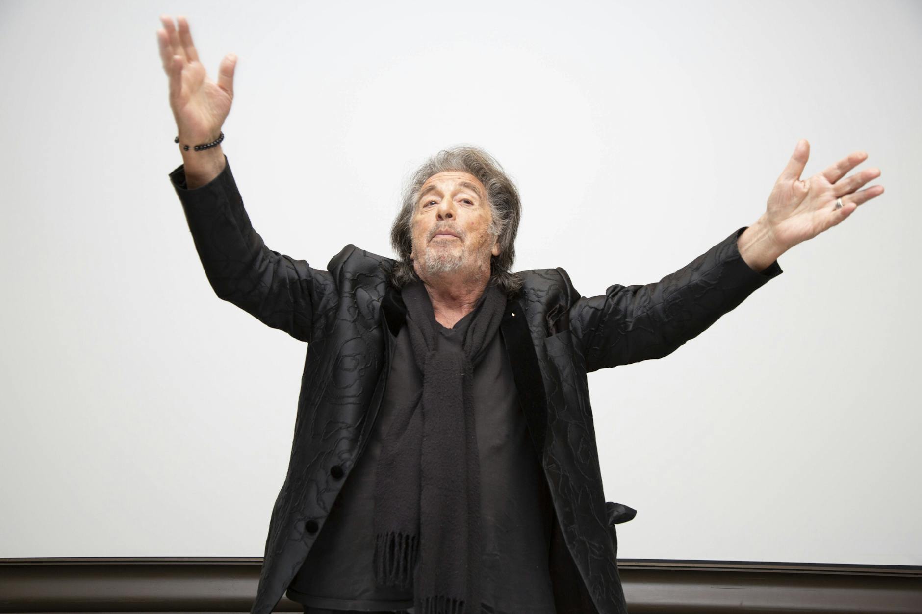 Al Pacino bei einer Pressekonferenz für die Amazon-Serie „Hunters“.