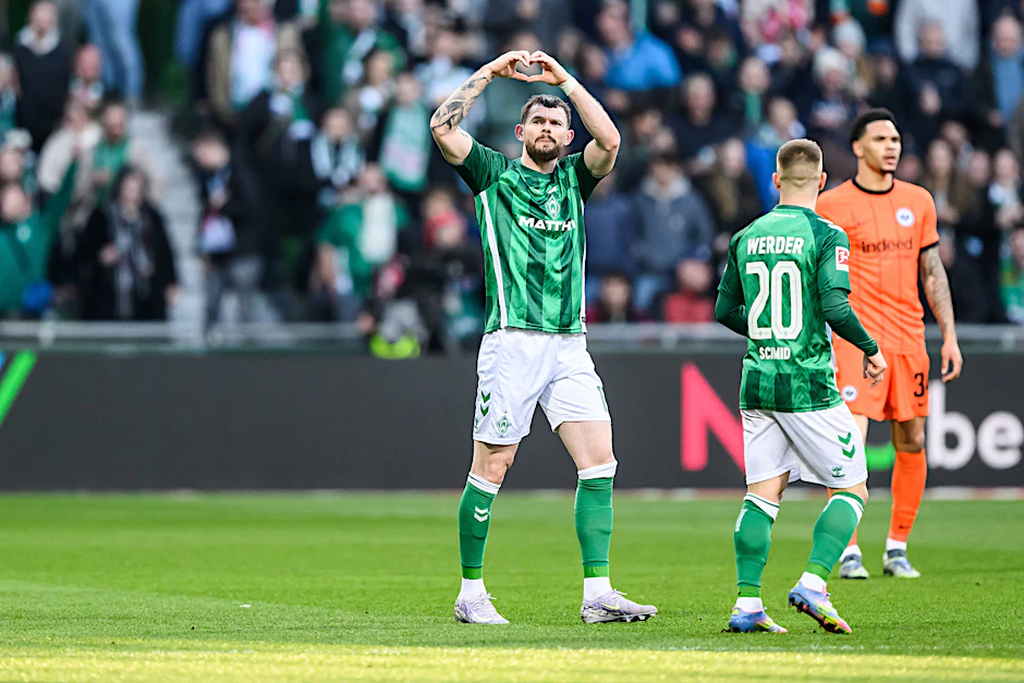 Oliver Burke trägt in der neuen Saison das Trikot des 1. FC Union Berlin, verlässt Werder Bremen dafür ablösefrei.