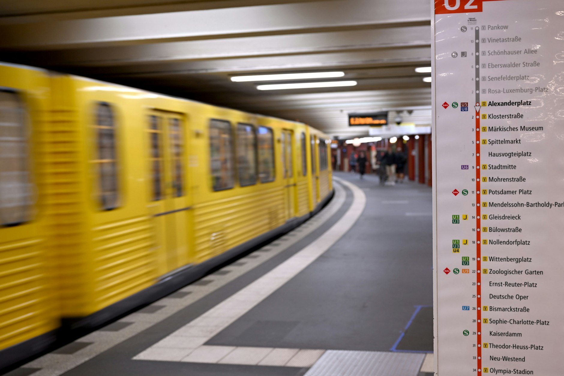 Die U-Bahnlinie 2 der BVG ist im Moment an drei Stellen unterbrochen.