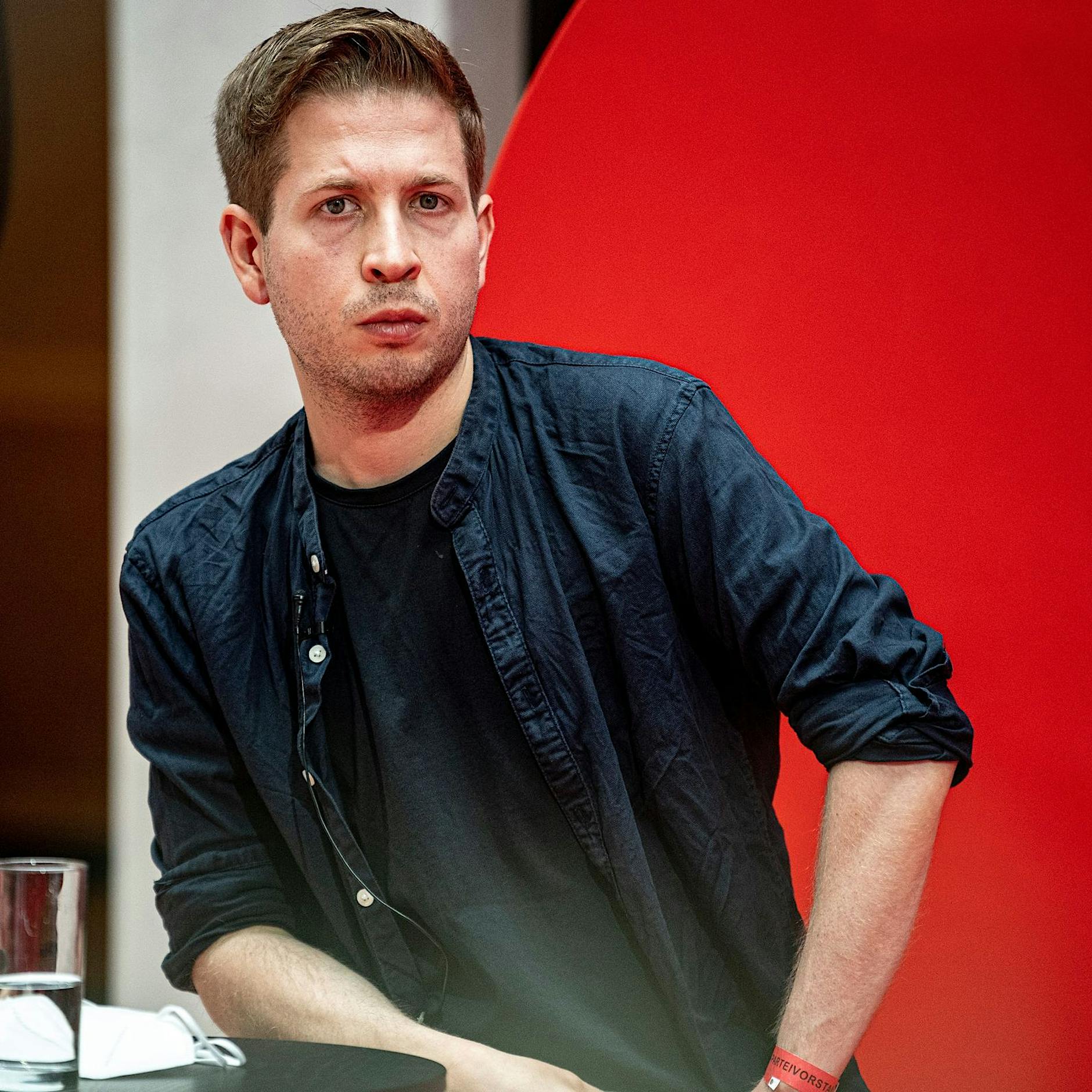 Bachmann-Preisträger Tijan Sila schießt gegen Kevin Kühnert: „Schwanz eingezogen“