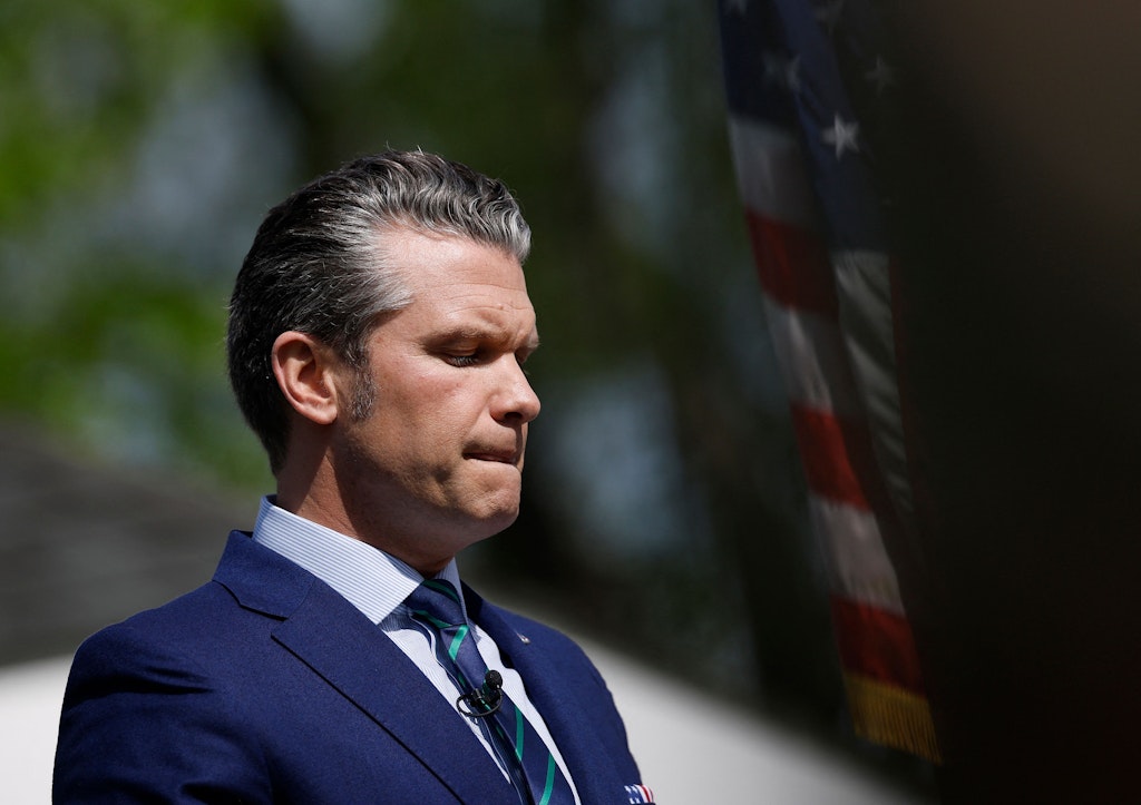 US-Verteidigungsminister Hegseth unter Druck: Pentagon versinkt im „Kampf aller gegen alle"