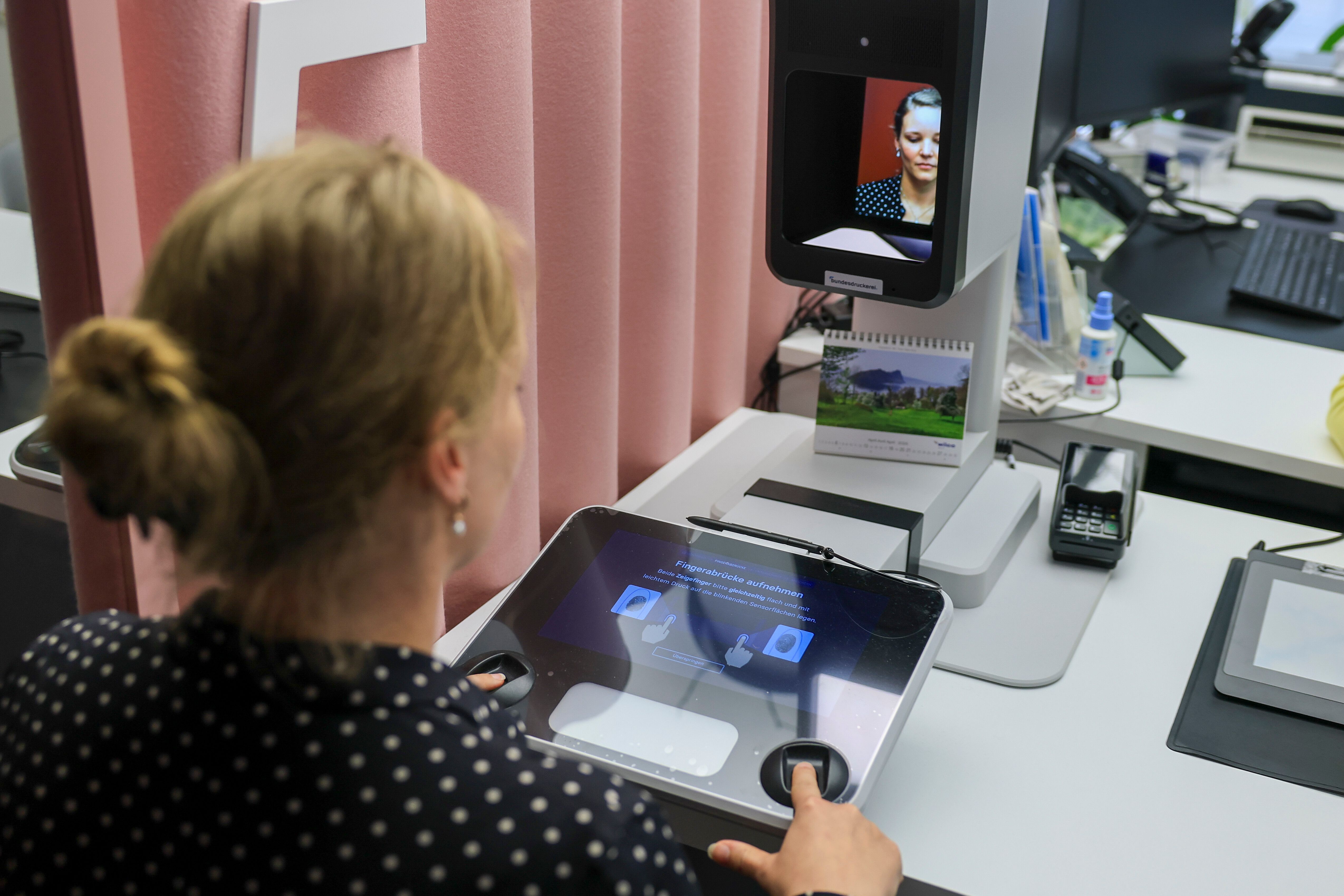 Pass und Personalausweis: Ab Mai nur noch mit digitalem Foto