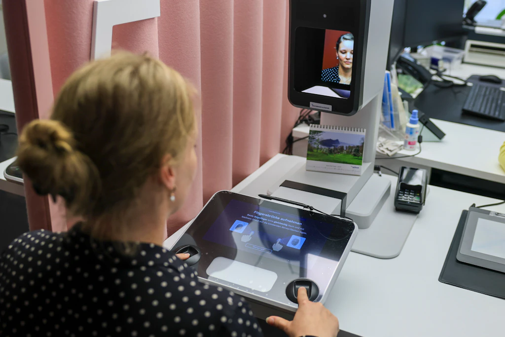Pass und Personalausweis: Ab Mai nur noch mit digitalem Foto. Das muss man wissen!