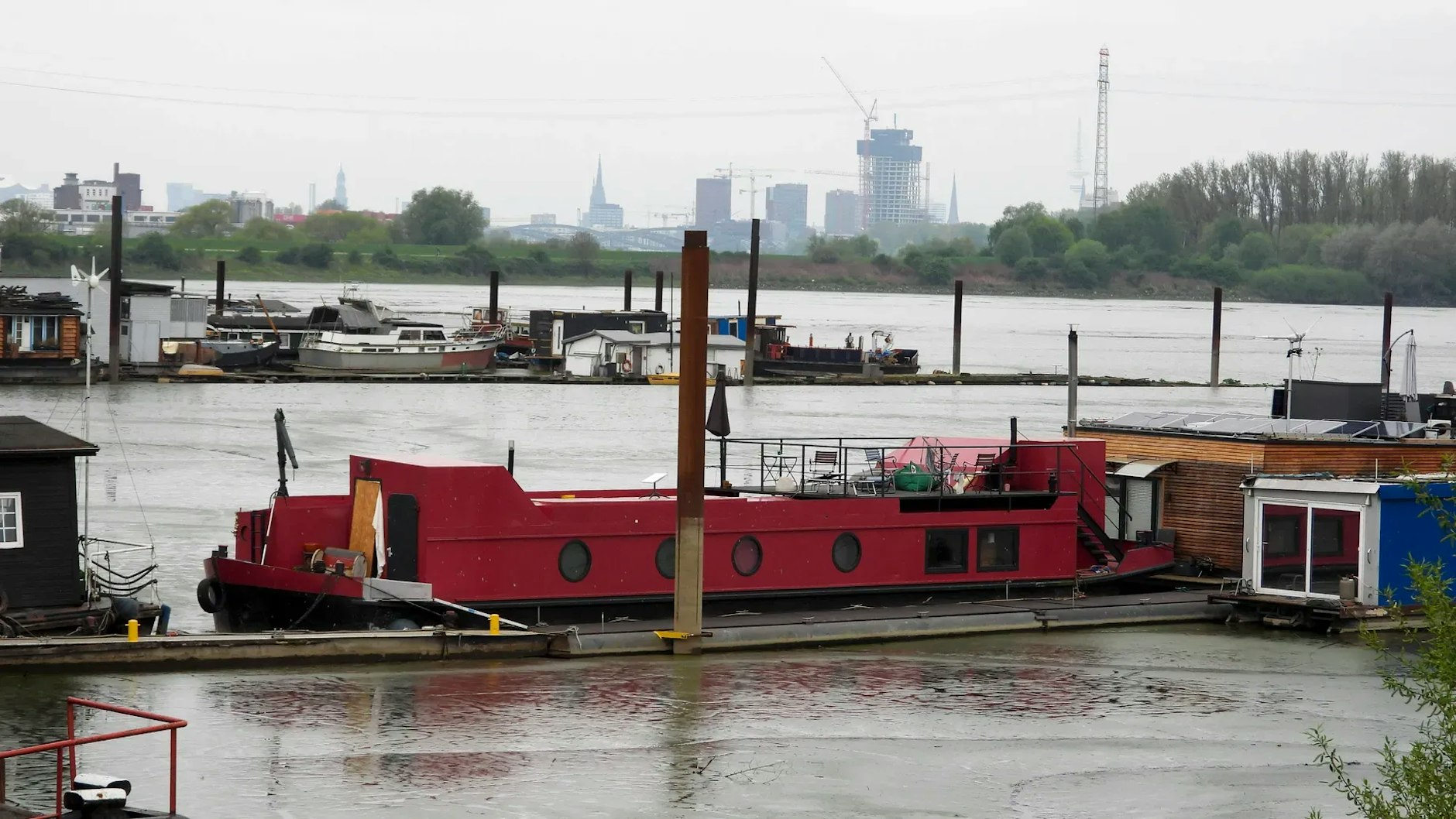 Alexandra Fröhlich ist tot. Auf diesem Hausboot wurde die Leiche gefunden.