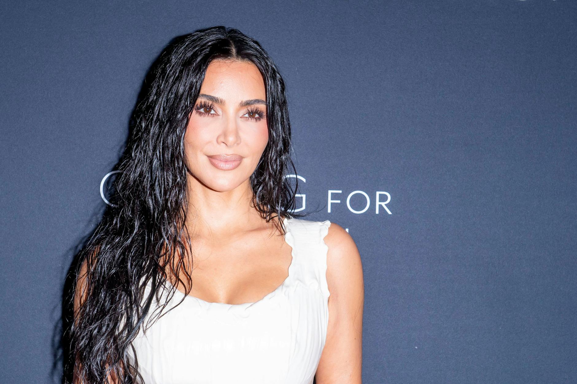 Vorwurf der Freiheitsberaubung: Kim Kardashian wurde geknebelt in ein Badezimmer gesperrt.