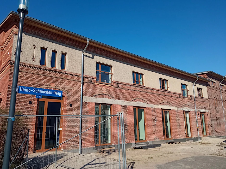 Das Stadtteilzentrum Biesdorf ist in einen historischen Pferdestall in Marzahn-Hellersdorf gezogen.