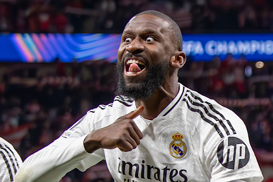 Nein, um die Kopf-ab-Geste geht es gar nicht. Antonio Rüdiger (32) hat sich diesmal sogar noch schlimmer verhalten.