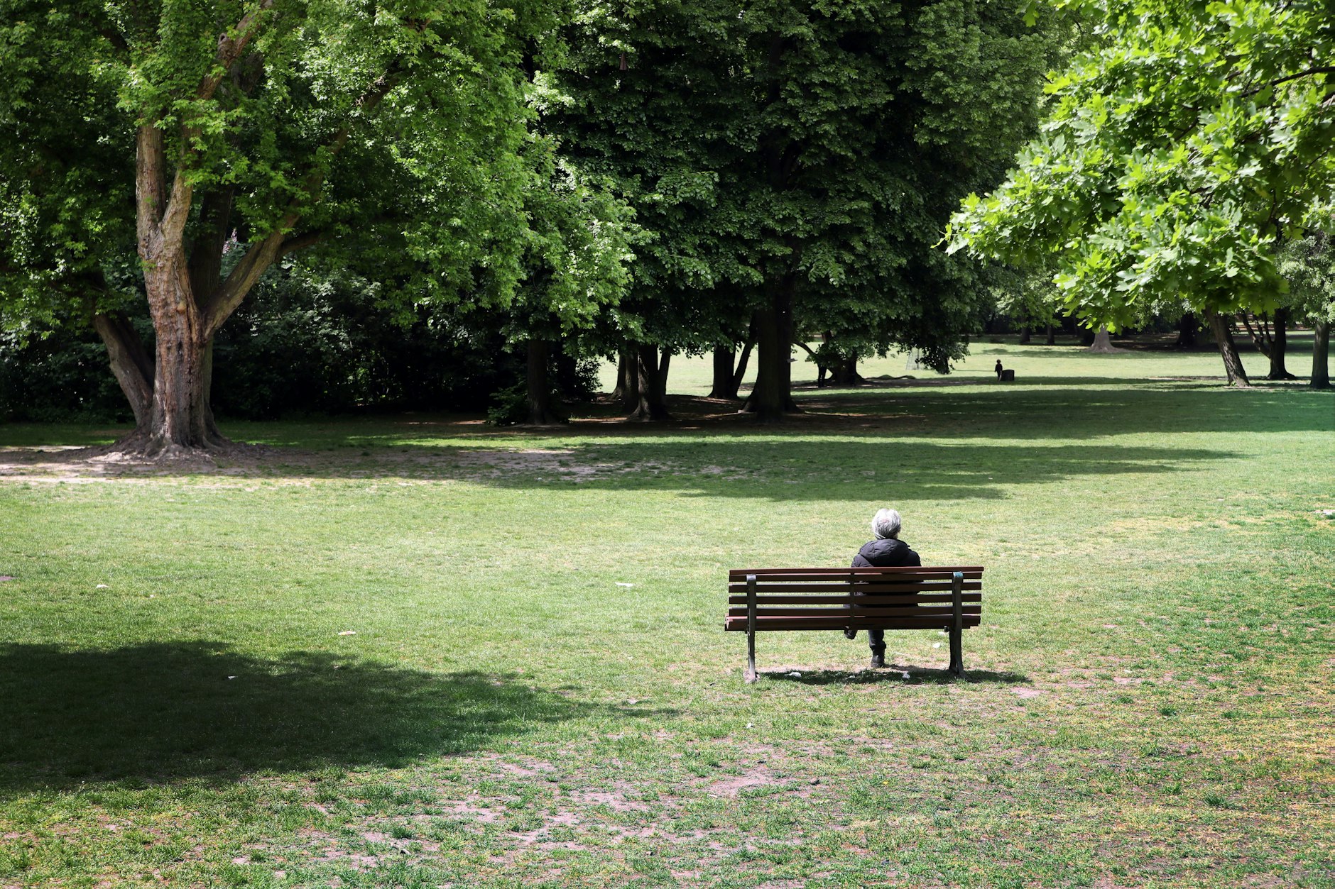 Auch in der Ruheplatzstraße im Bezirk Mitte sollen Parkbänke entstehen.