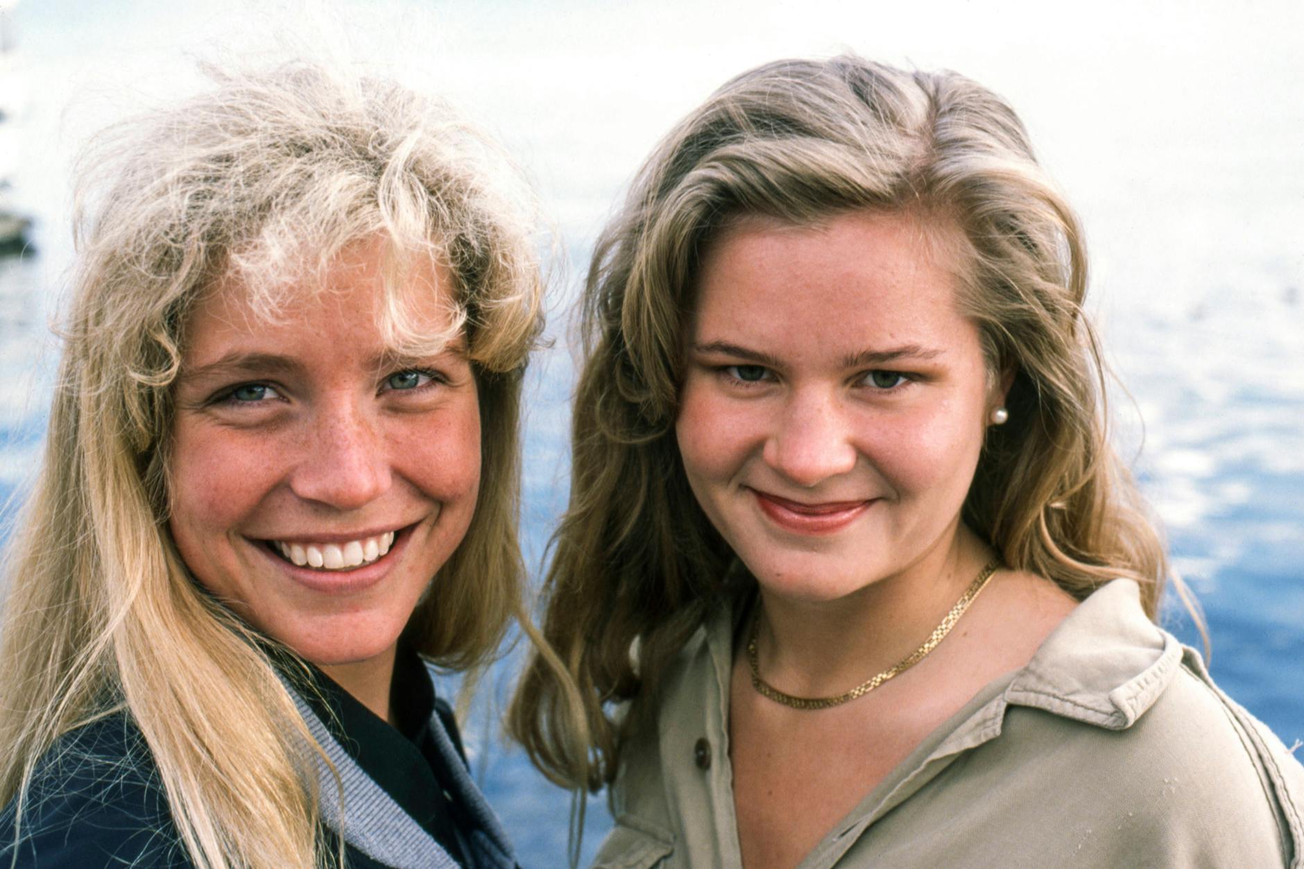 Jonna Liljedahl (links), ehemalige Kinderdarstellerin, die Matida/ Madicken in der Astrid-Lindgren-Serie spielte, und Liv Alsterlund, Schauspielerin, die Lisabet spielte.