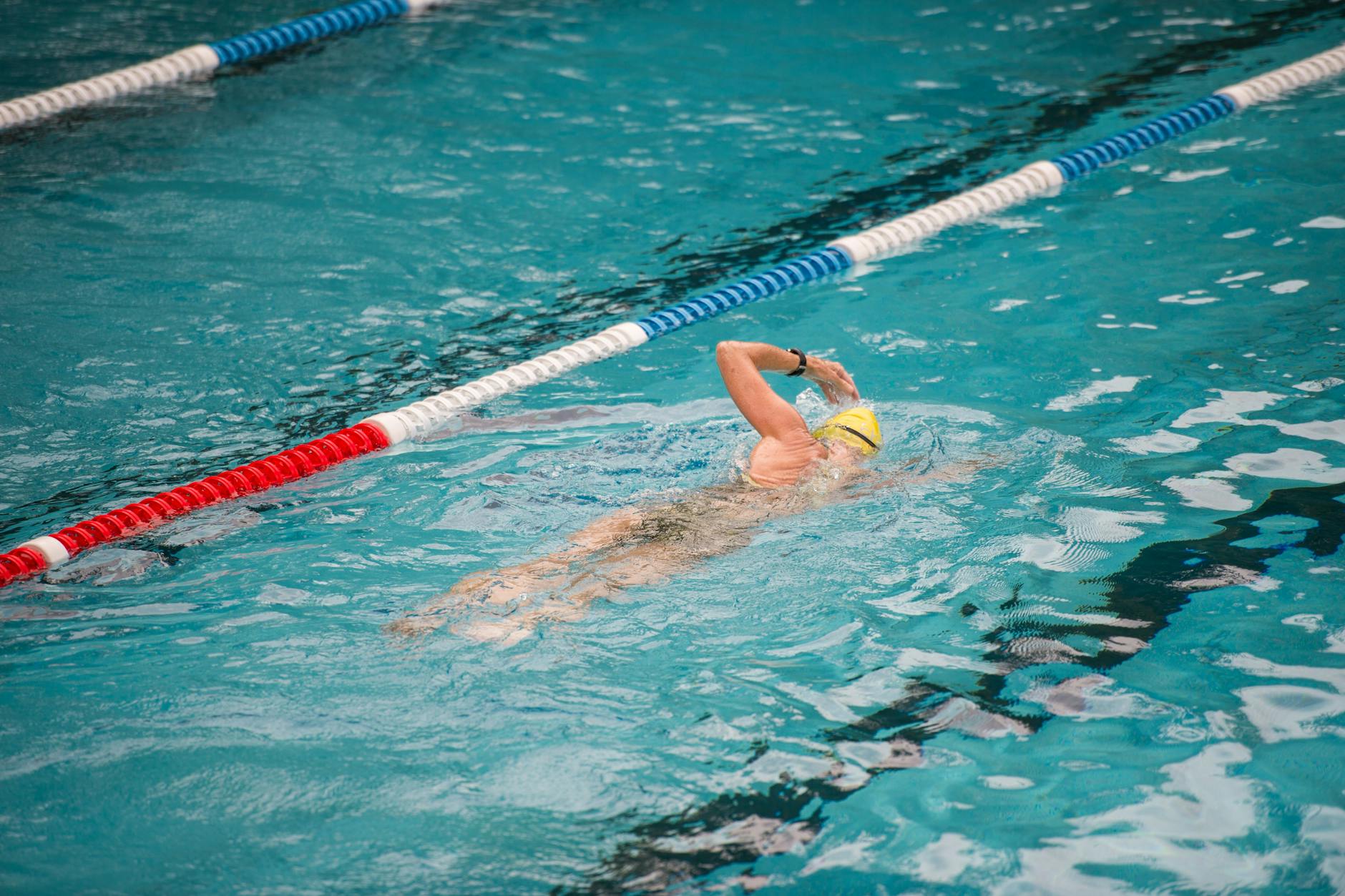 In vielen Berliner Bädern bleibt in diesem Sommer das Wasser kalt.