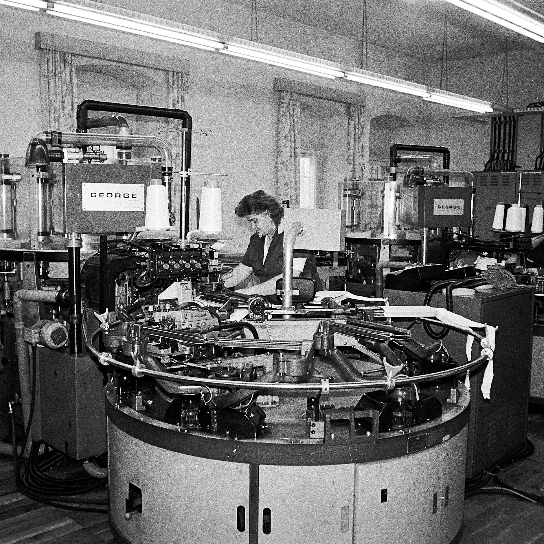 Quelle, Ikea & C0.: So scharf war der Westen auf Knastware aus der DDR!