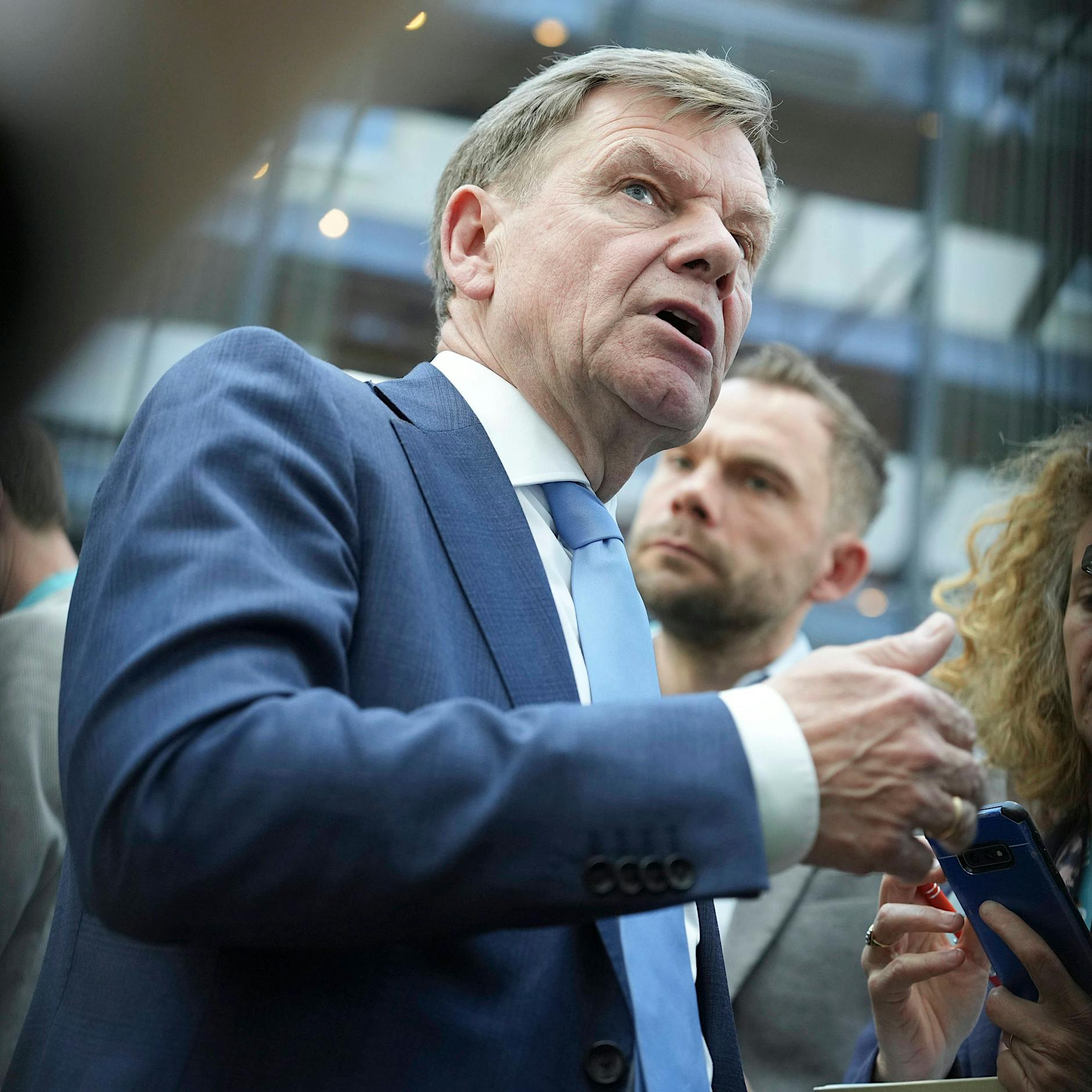 Baerbock-Nachfolger Wadephul: „Werden nicht zulassen, dass der Ukraine Frieden diktiert wird“