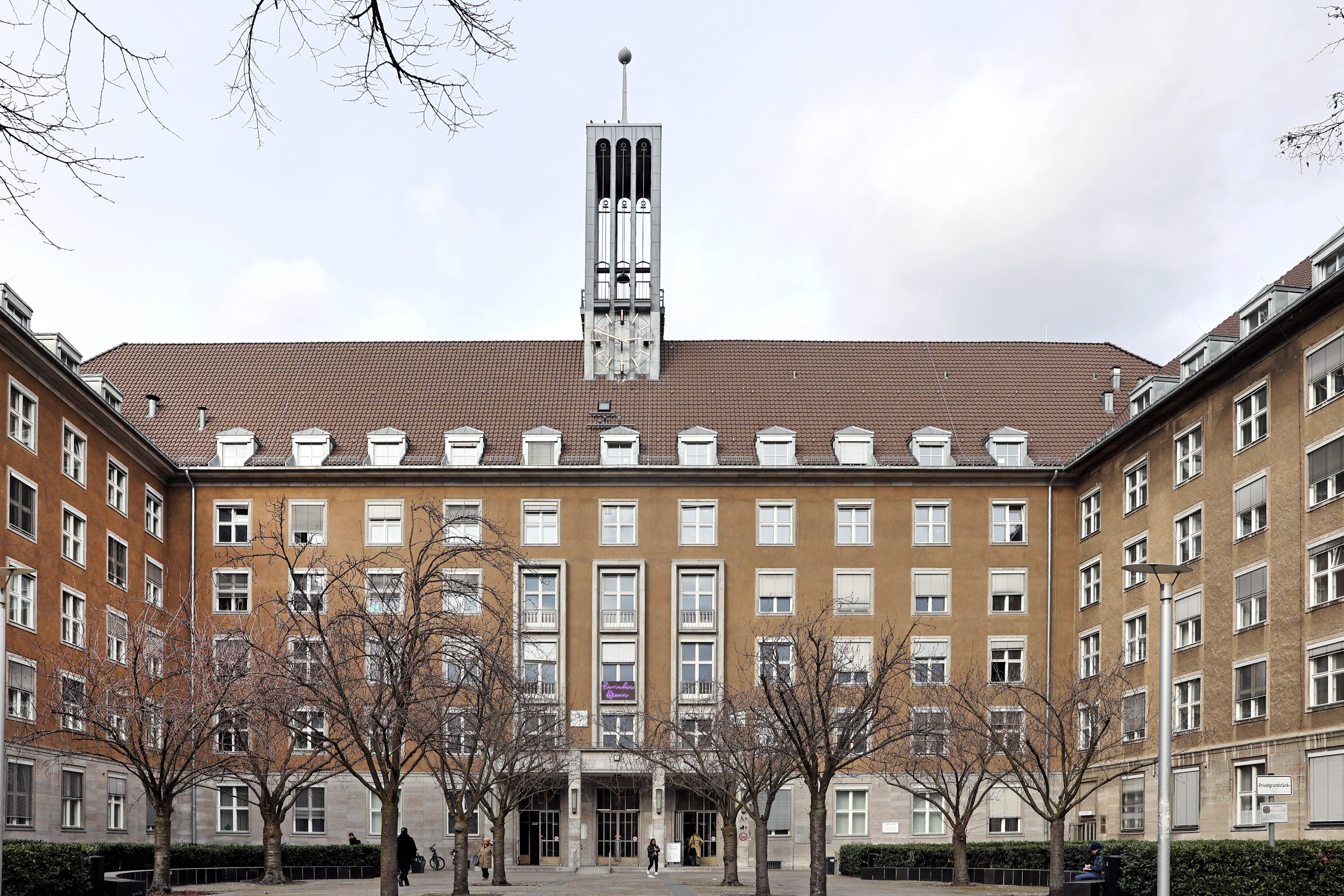 Ausweis und Reisepass ohne Termin beantragen: Aktionstag heute bei Berlins Bezirksämtern