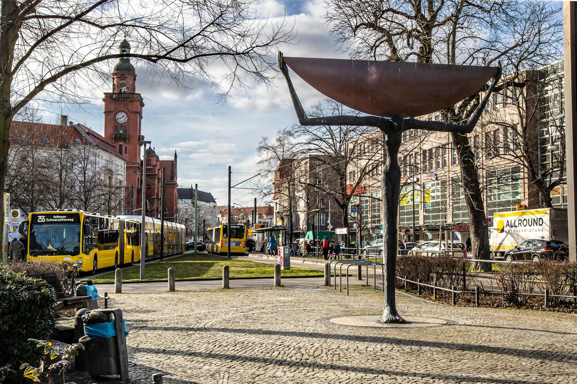 Wegen eines Defizits in Millionenhöhe hat der Bezirk Pankow eine Haushaltssperre verhängt.