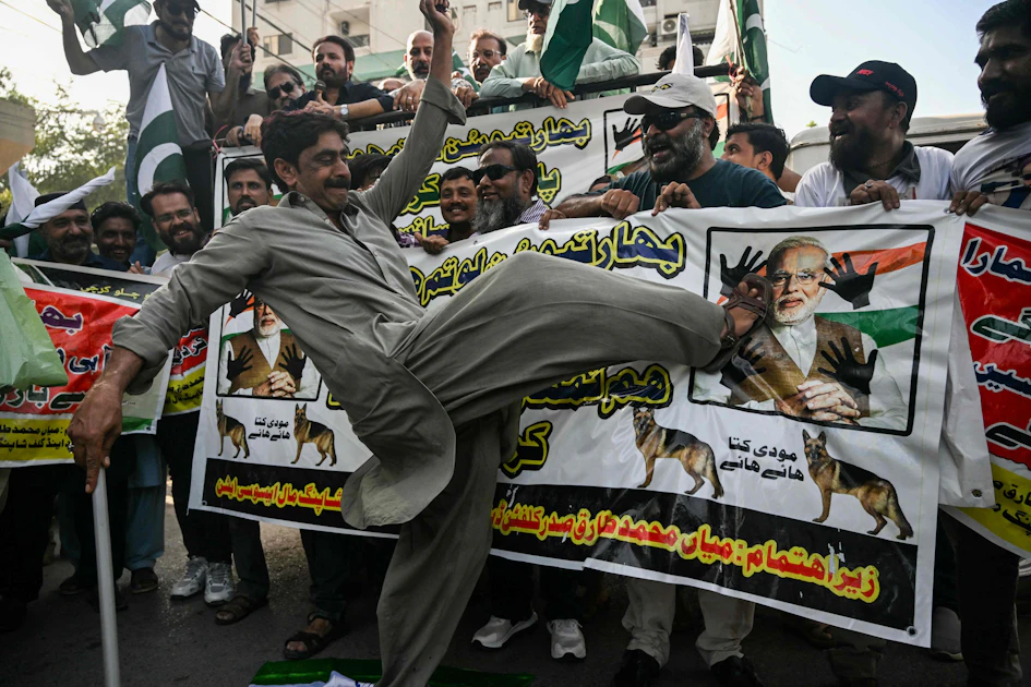Pakistan rechnet mit indischem „Militärschlag“ binnen wenigen Stunden