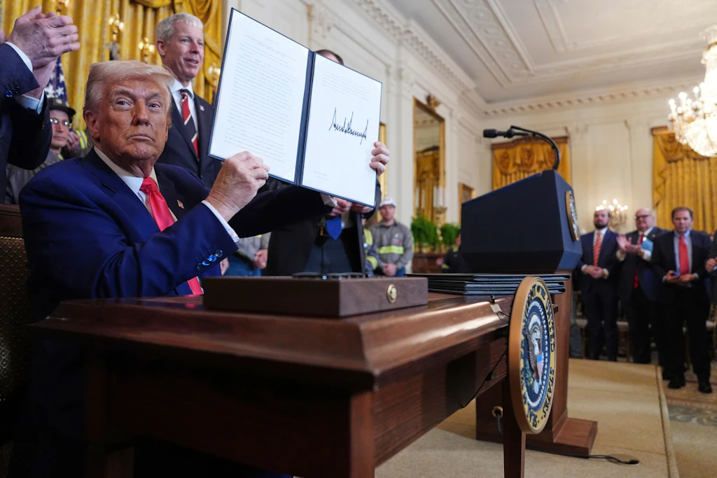 „Woke Propaganda“: Trump streicht Gelder für öffentlich-rechtliche Sender