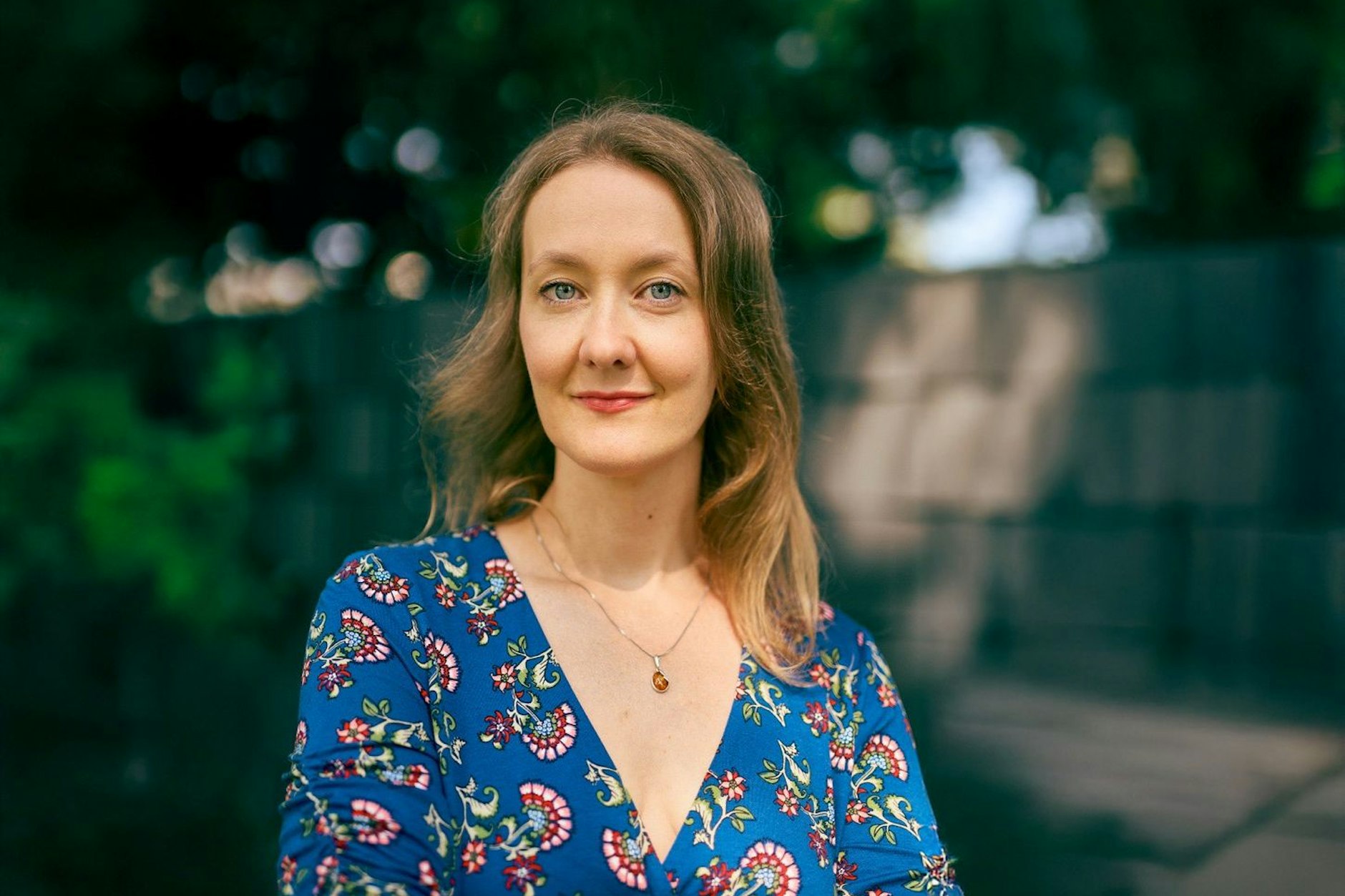 „Außerhalb des Strafrechts gibt es weitere staatliche Zugriffe auf die Meinungsfreiheit“, sagt Frauke Rostalski.