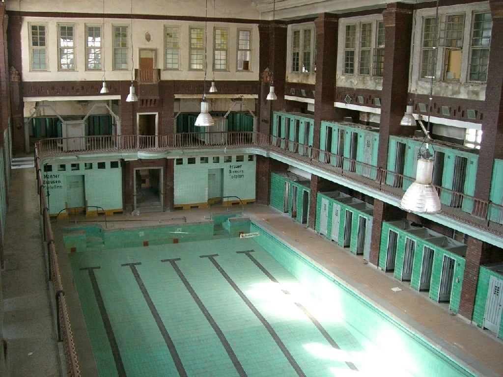 Stadtbad Lichtenberg: Neue Investoren für Hubertusbad gesucht – was ist geplant?