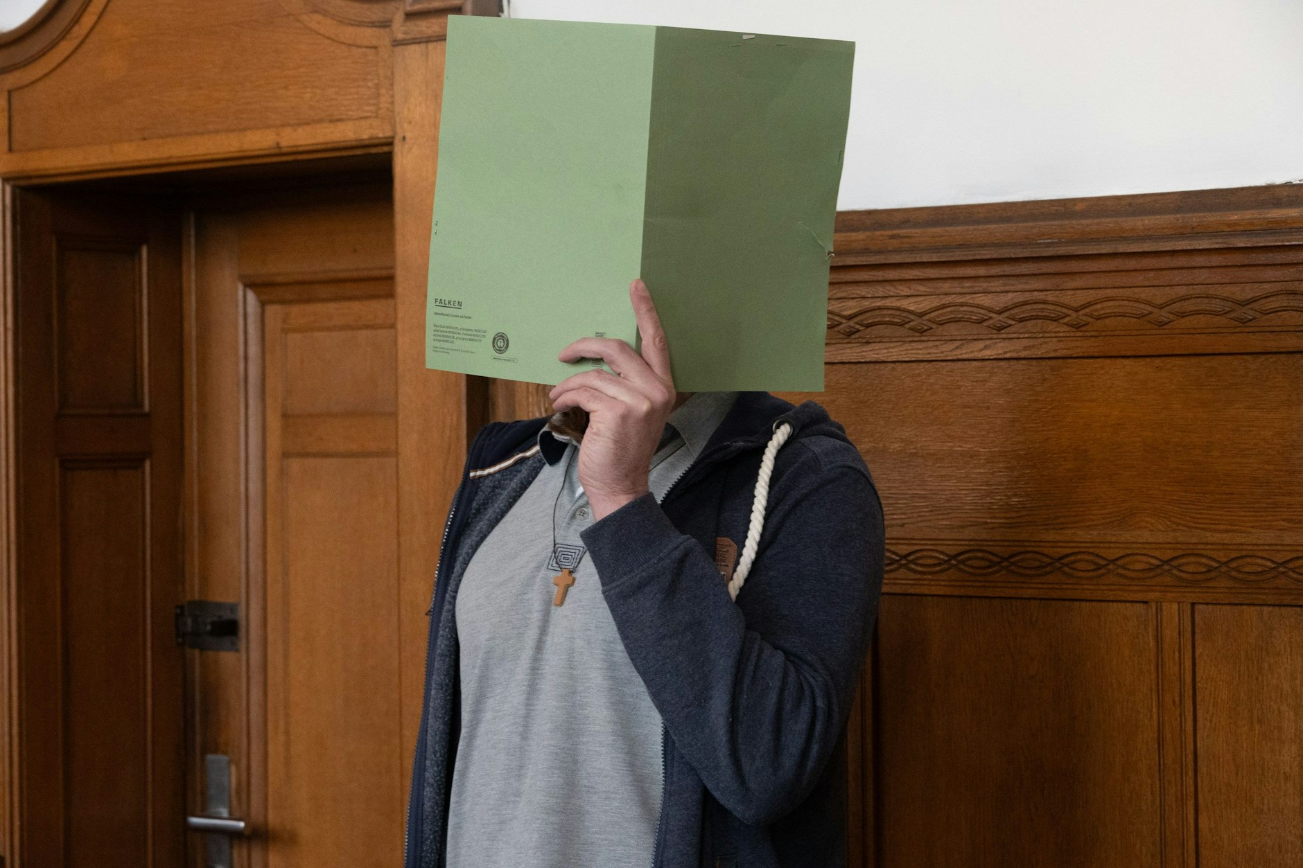 Daniel W. war Sozialarbeiter und aktiv in der Ukrainehilfe. Vor Gericht spricht er nun von Wahnvorstellungen.