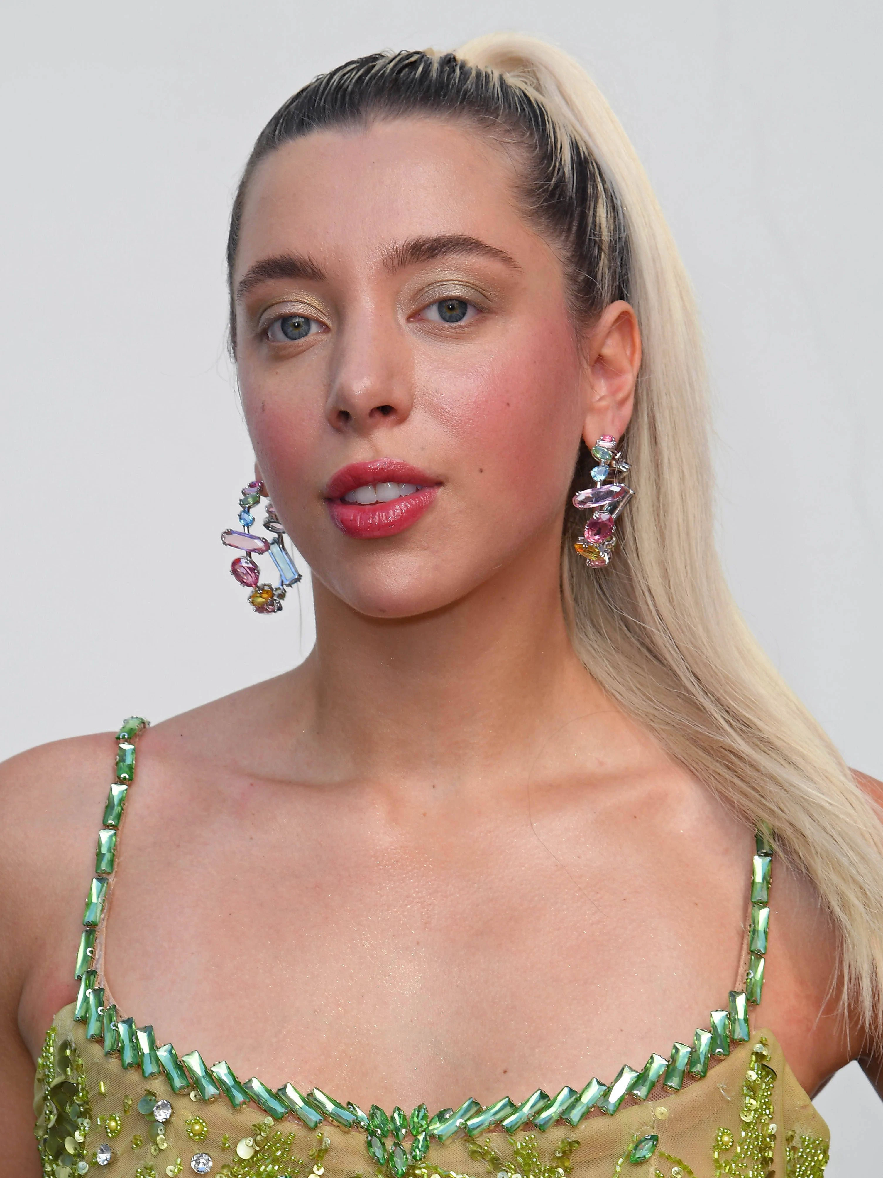 Walentina Doronina ist umsonst zur Premiere von „Kampf der Realitystars“ gereist.