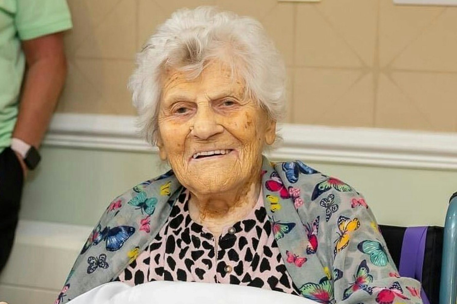 Seit dem 30. April 2025 ist die Britin Ethel Caterham mit 115 Jahren der älteste Mensch der Welt.